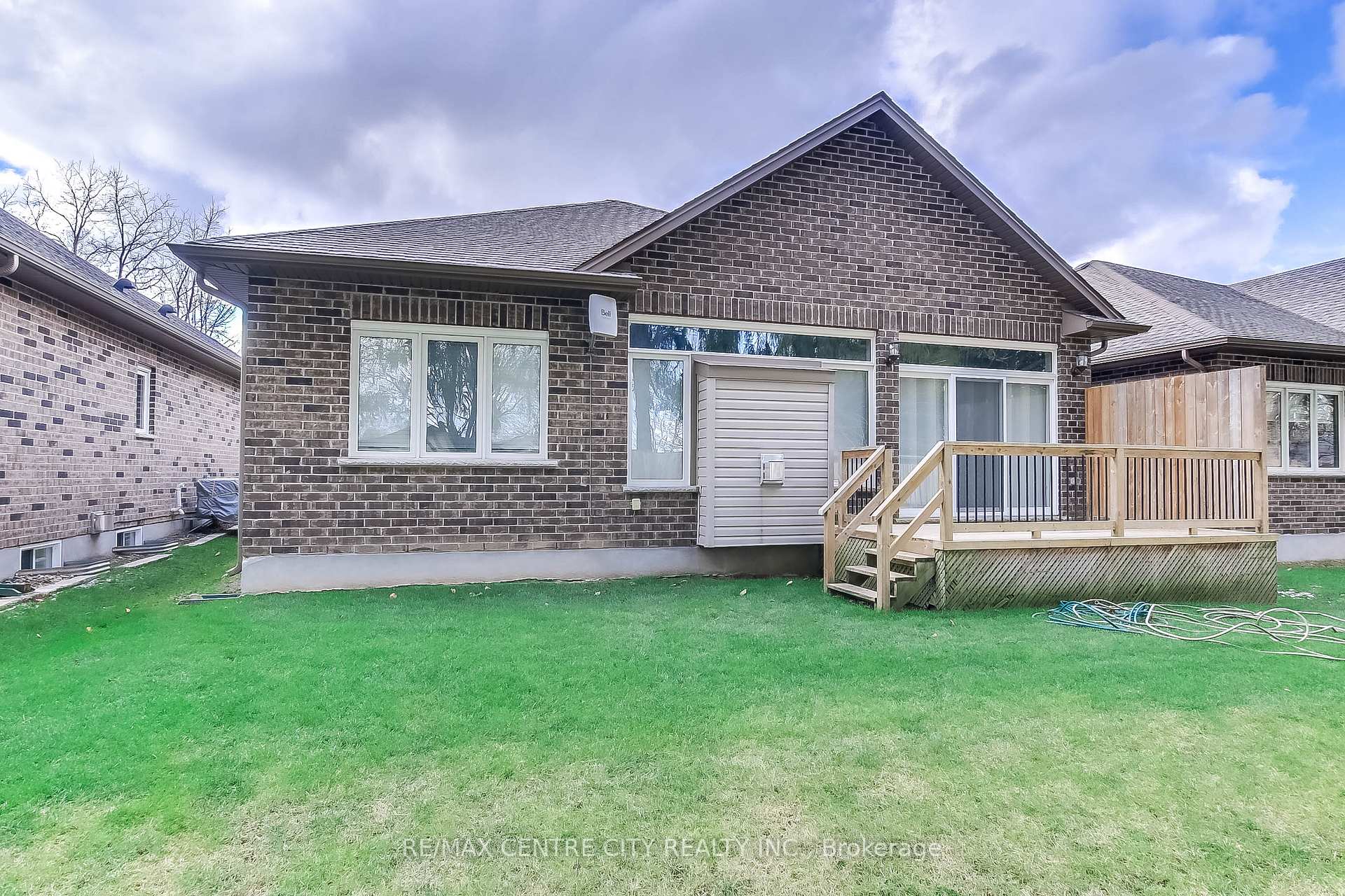 Photo 30 of Unit 7, 1 Vineden Drive, Central Elgin, Lynhurst — HOMEH
