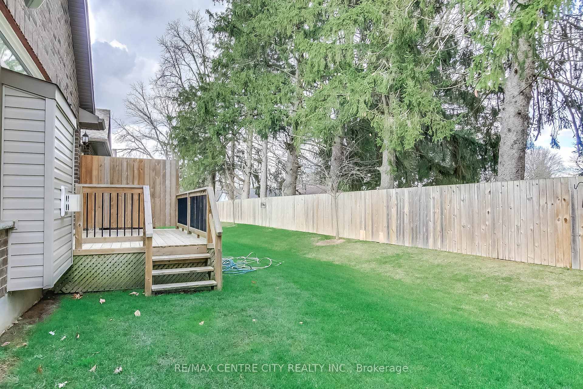 Photo 31 of Unit 7, 1 Vineden Drive, Central Elgin, Lynhurst — HOMEH