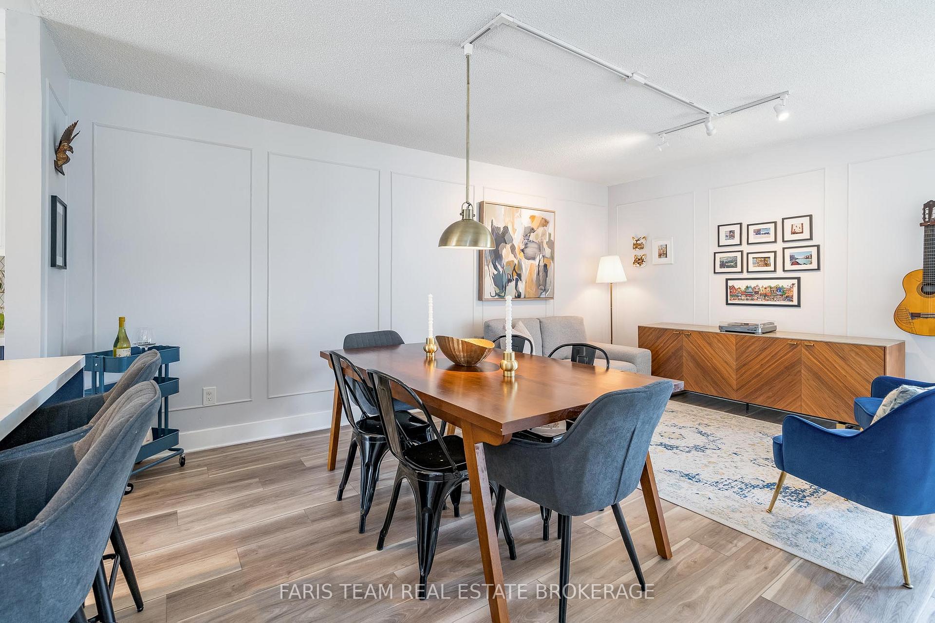 Photo 10 of 16 Athabaska Road, Barrie, Holly — HOMEH