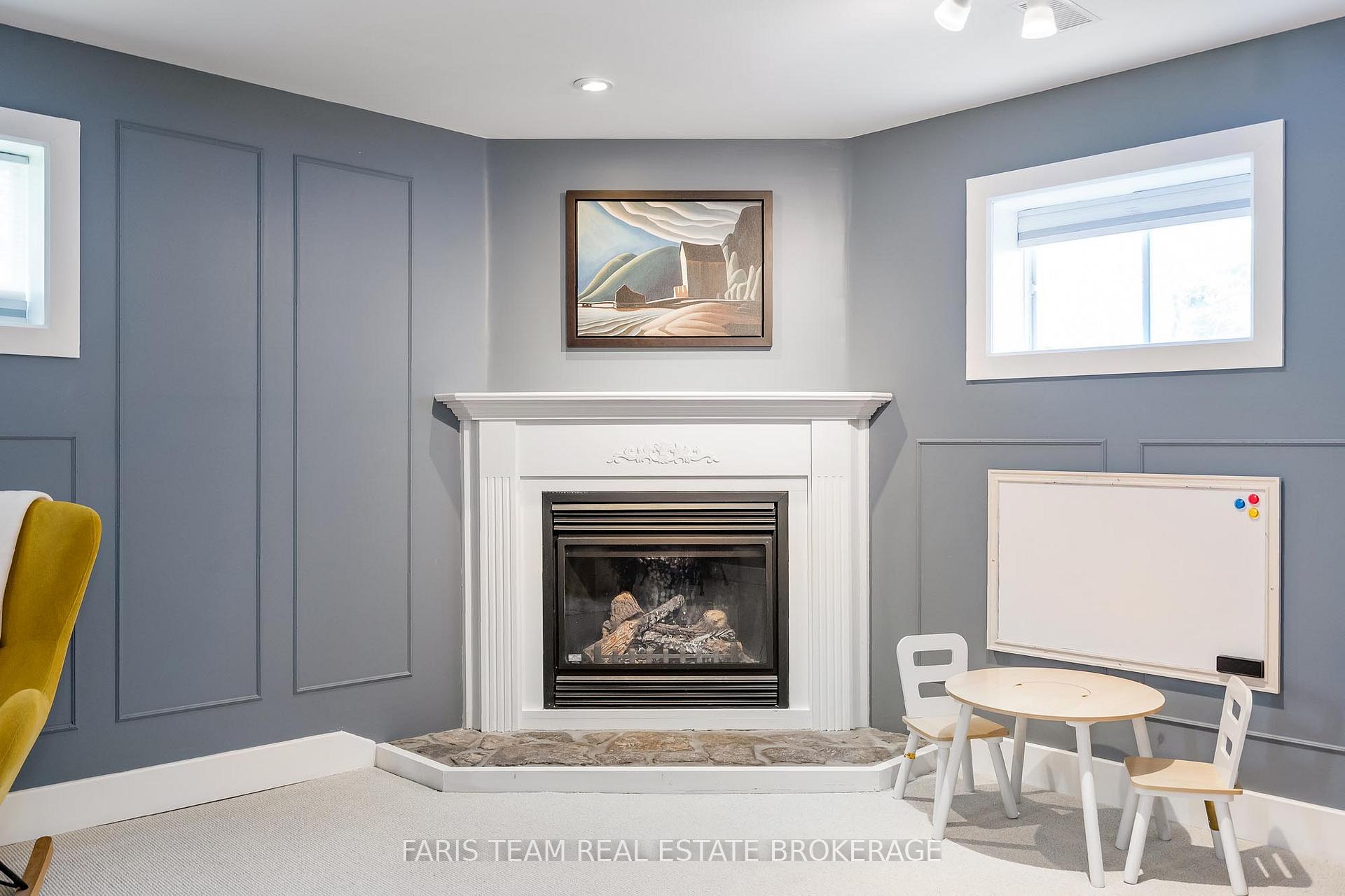 Photo 27 of 16 Athabaska Road, Barrie, Holly — HOMEH