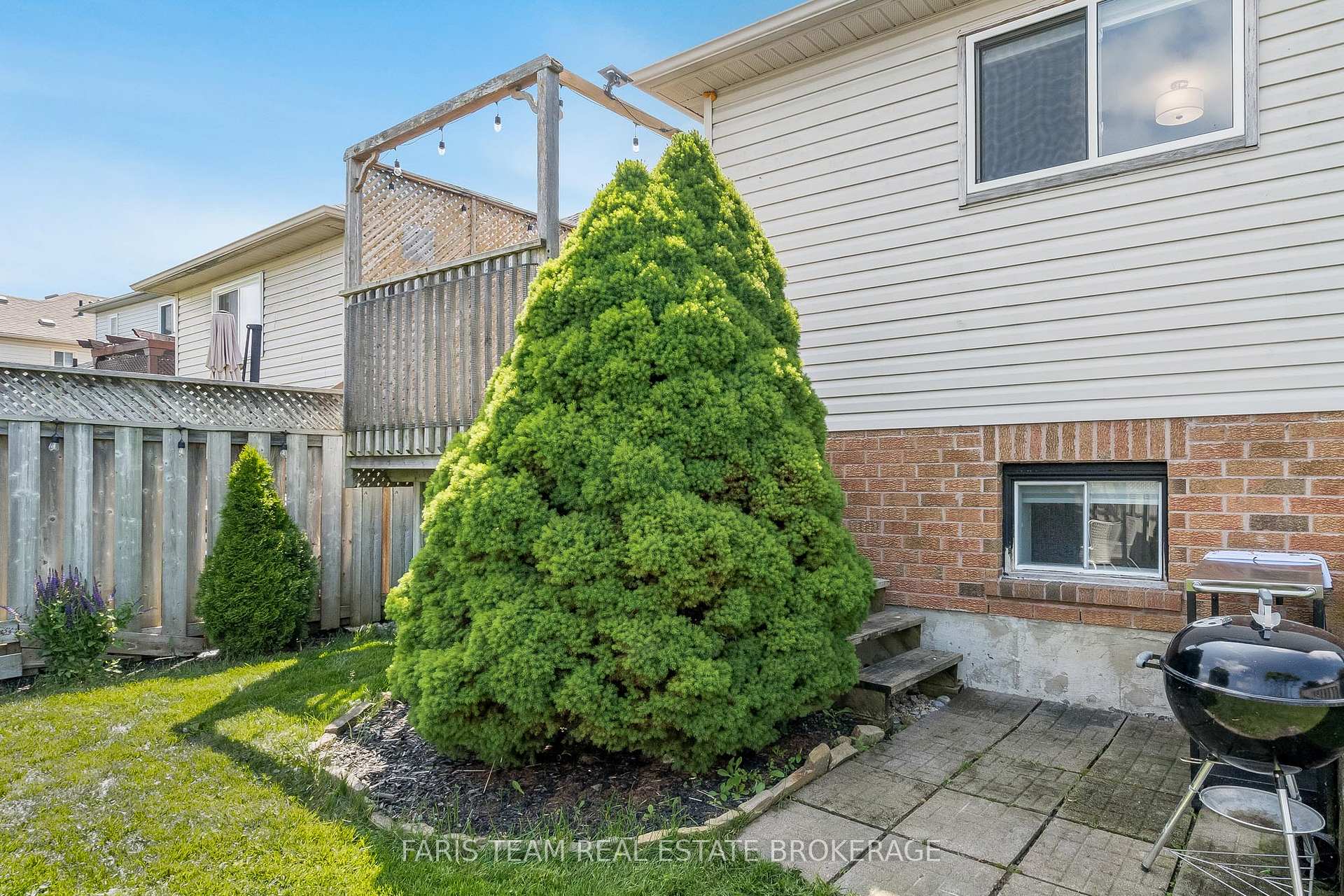 Photo 31 of 16 Athabaska Road, Barrie, Holly — HOMEH