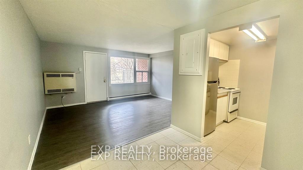 Photo 5 of Unit 39, 1200 Courtland Avenue E, Kitchener — HOMEH