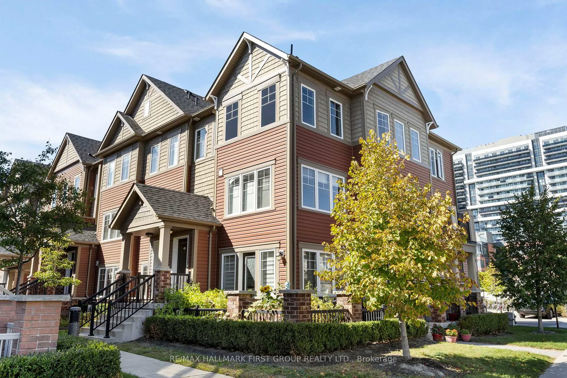 Front of Unit 50, 2500 Hill Rise Court
