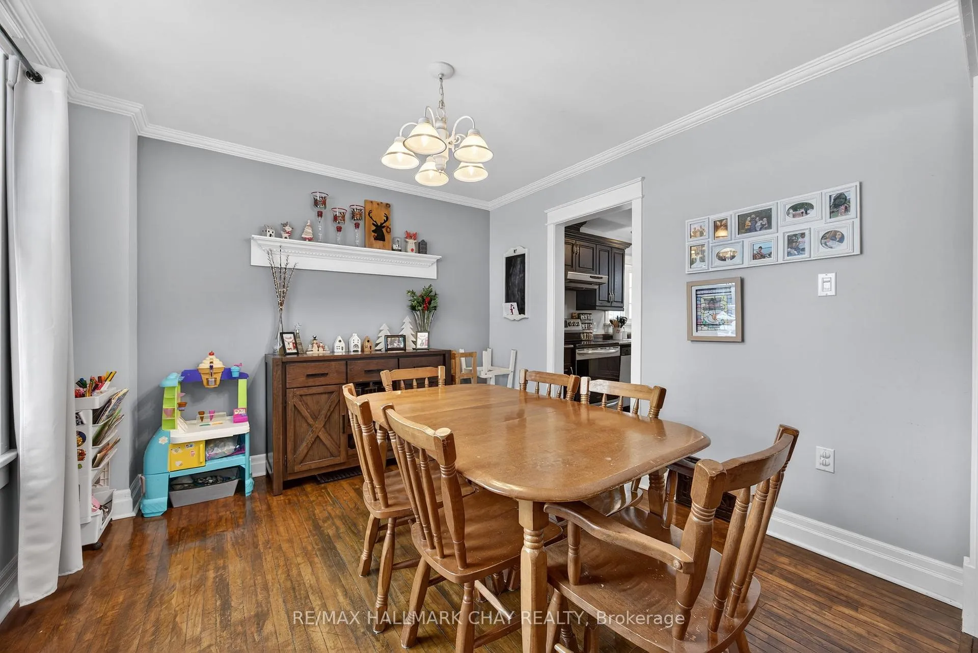 Photo 32 of 129 Simcoe Street, Essa, Angus — HOMEH