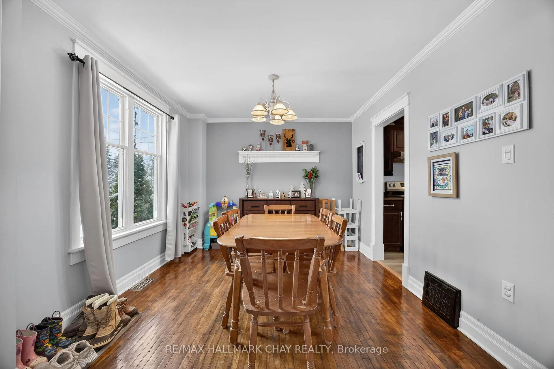 Photo 34 of 129 Simcoe Street, Essa, Angus — HOMEH