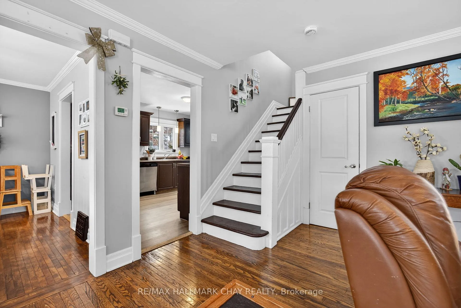 Photo 49 of 129 Simcoe Street, Essa, Angus — HOMEH