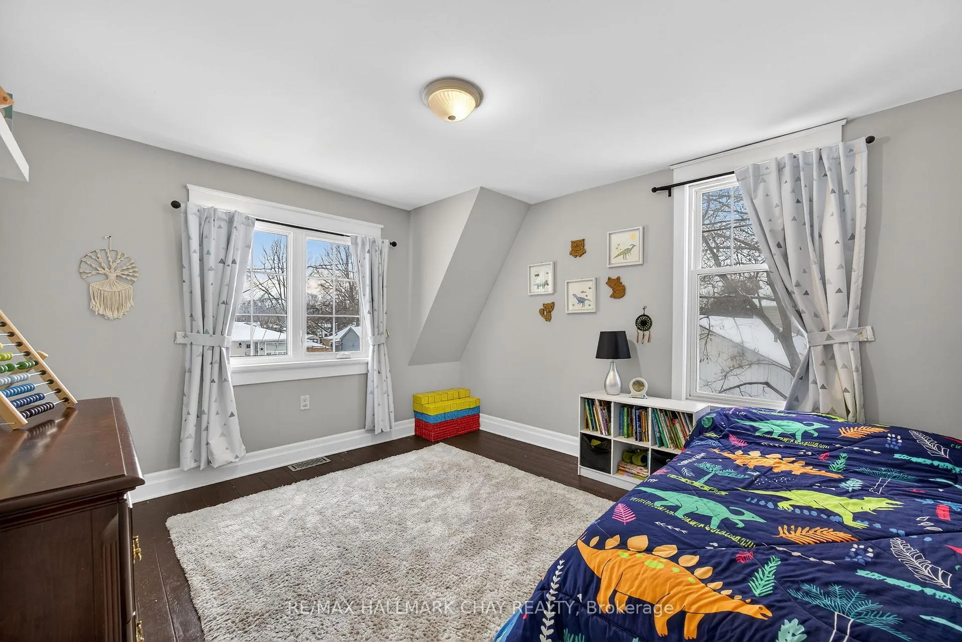 Photo 59 of 129 Simcoe Street, Essa, Angus — HOMEH