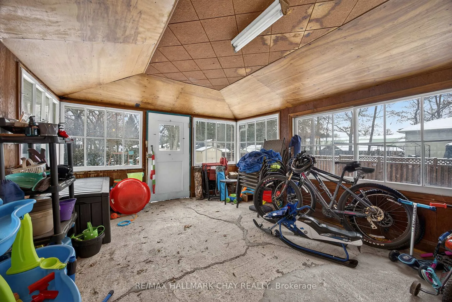 Photo 73 of 129 Simcoe Street, Essa, Angus — HOMEH