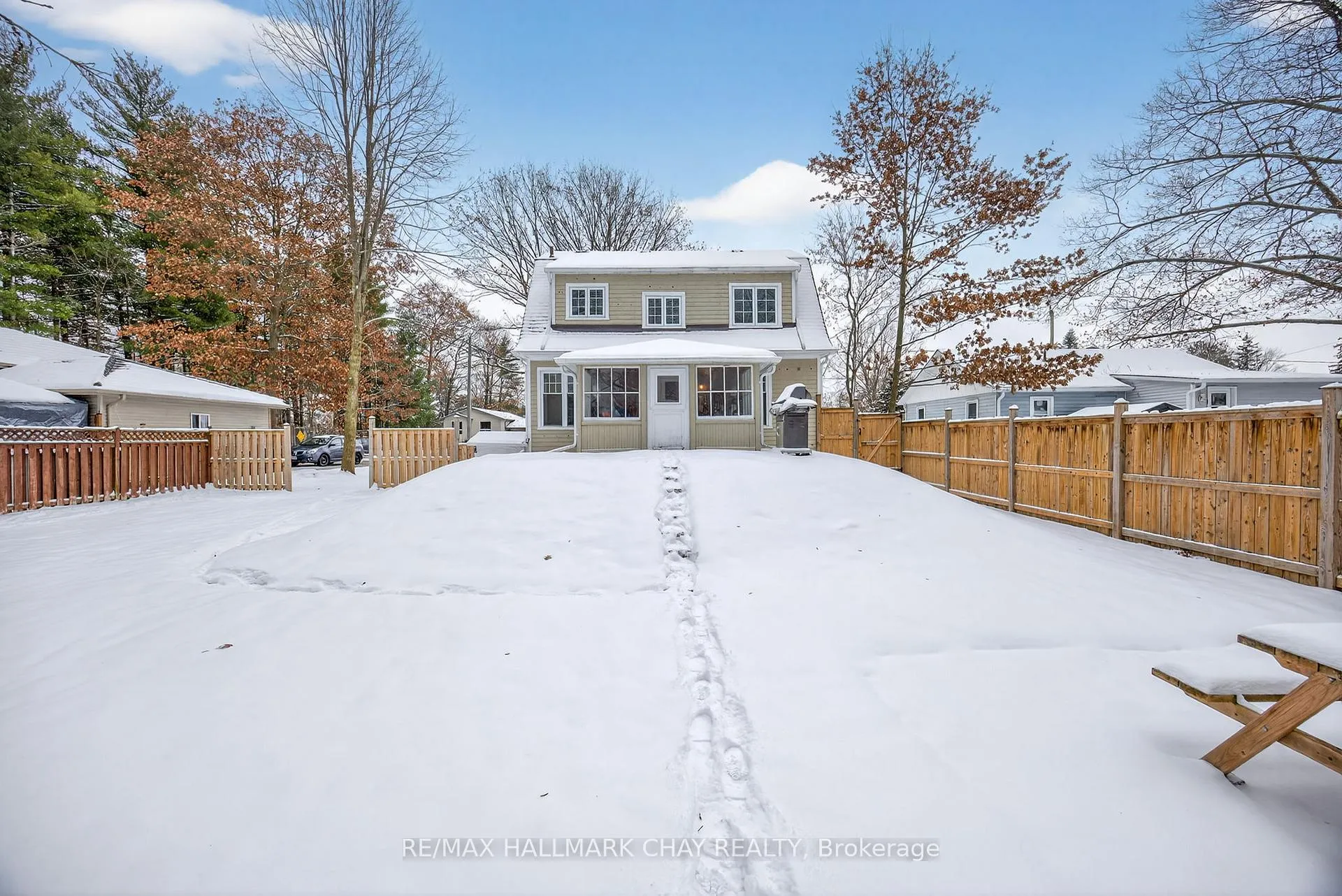 Photo 82 of 129 Simcoe Street, Essa, Angus — HOMEH