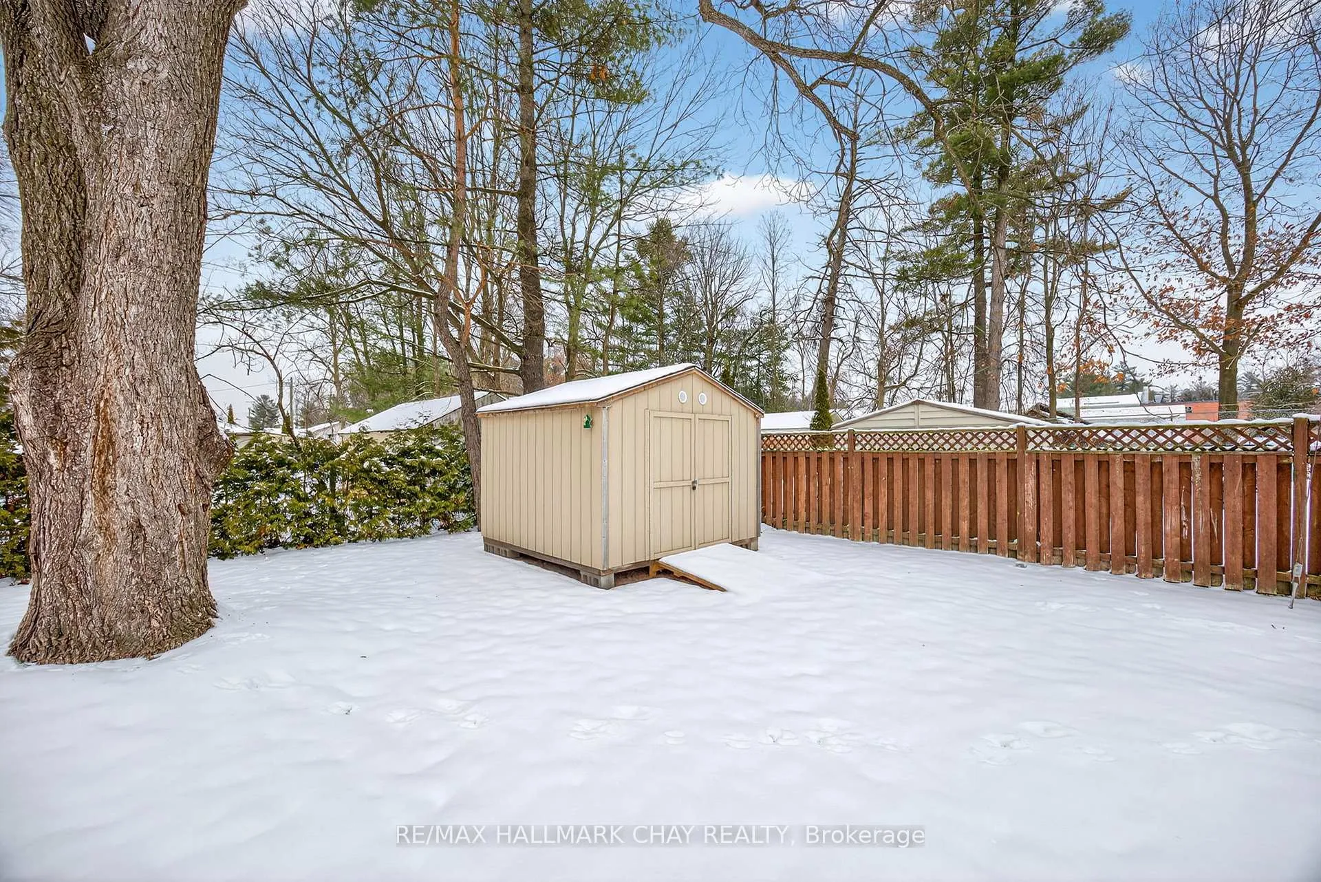 Photo 85 of 129 Simcoe Street, Essa, Angus — HOMEH