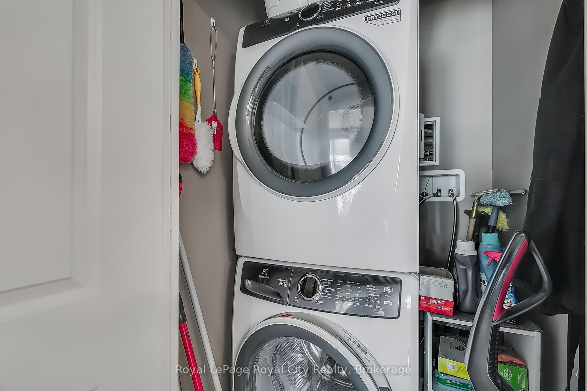Photo 21 of Unit 1005, 160 Macdonell Street, Guelph, Downtown — HOMEH