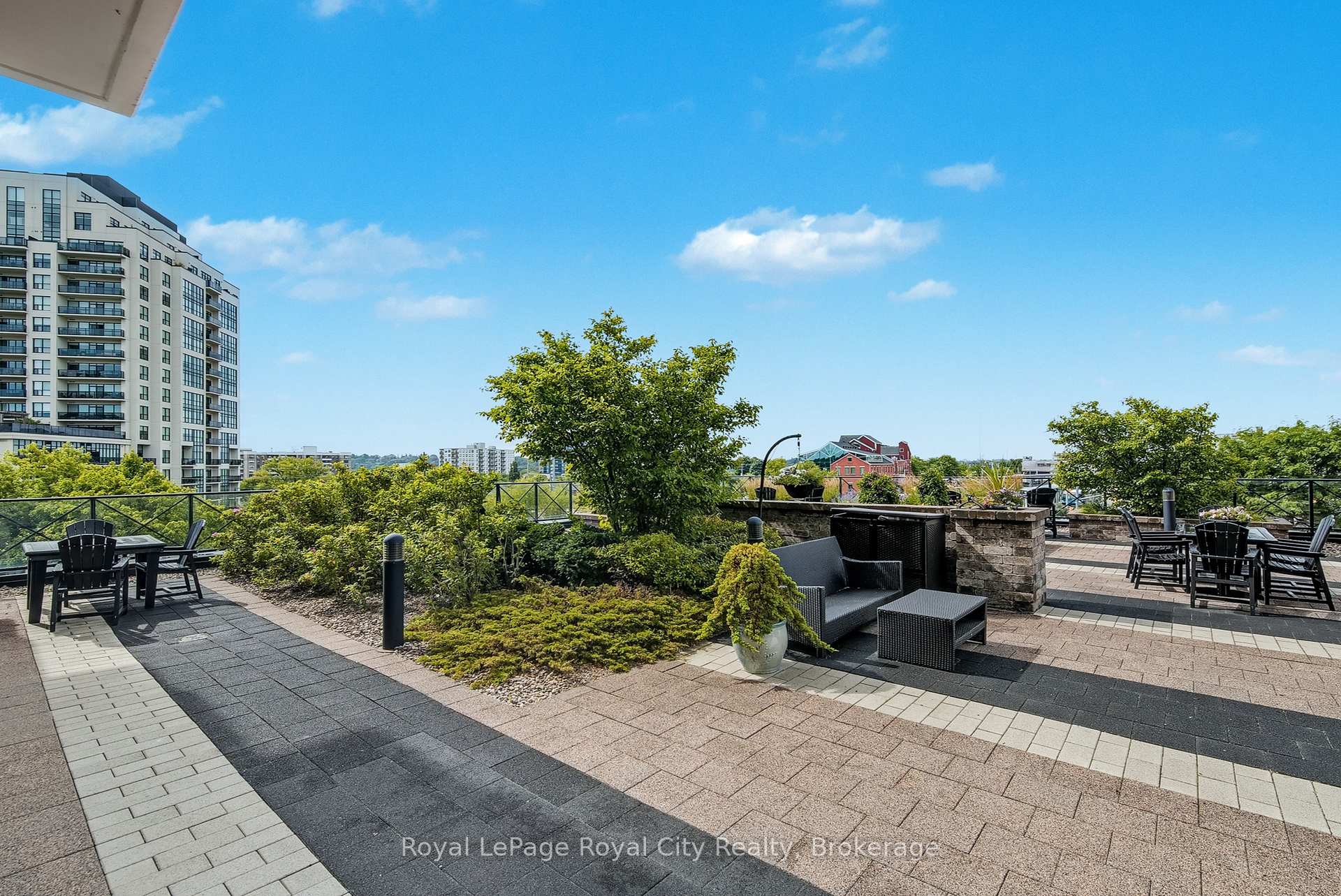 Photo 32 of Unit 1005, 160 Macdonell Street, Guelph, Downtown — HOMEH