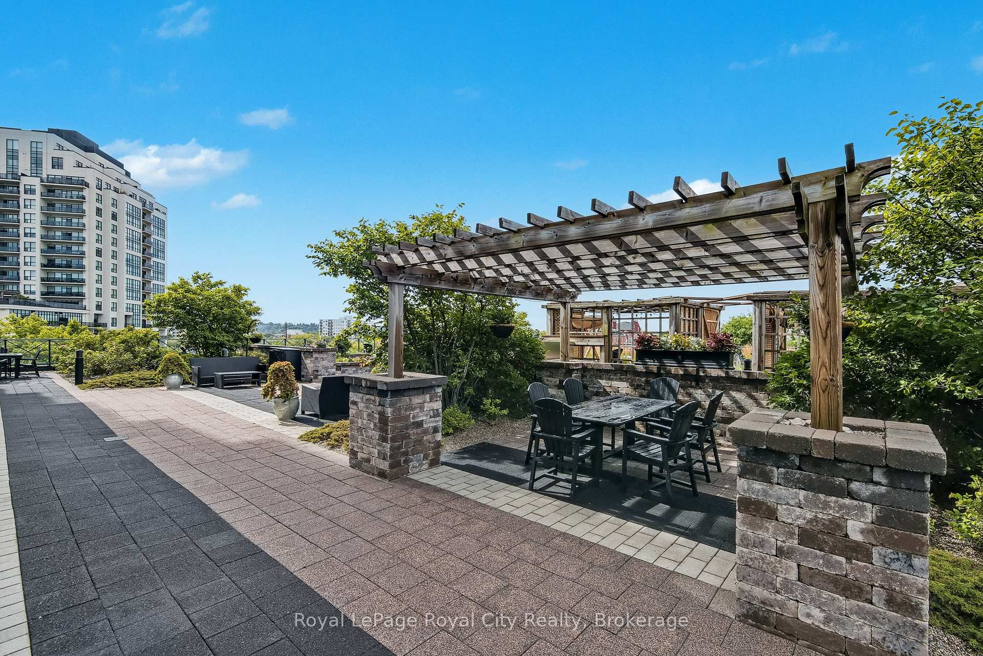 Photo 34 of Unit 1005, 160 Macdonell Street, Guelph, Downtown — HOMEH