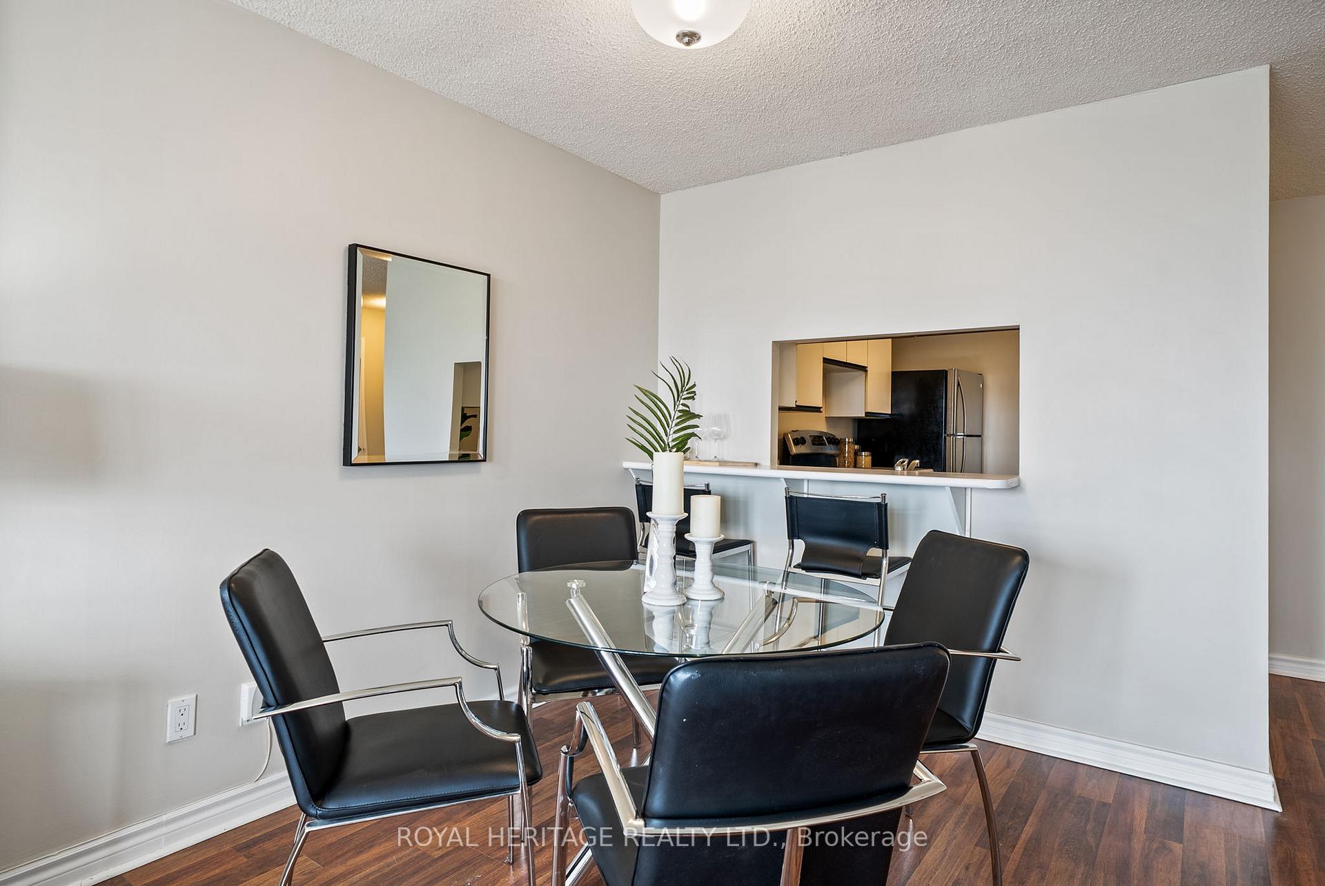 Photo 6 of Unit 1203, 4 Park Vista Crescent, Toronto, O'Connor-Parkview — HOMEH