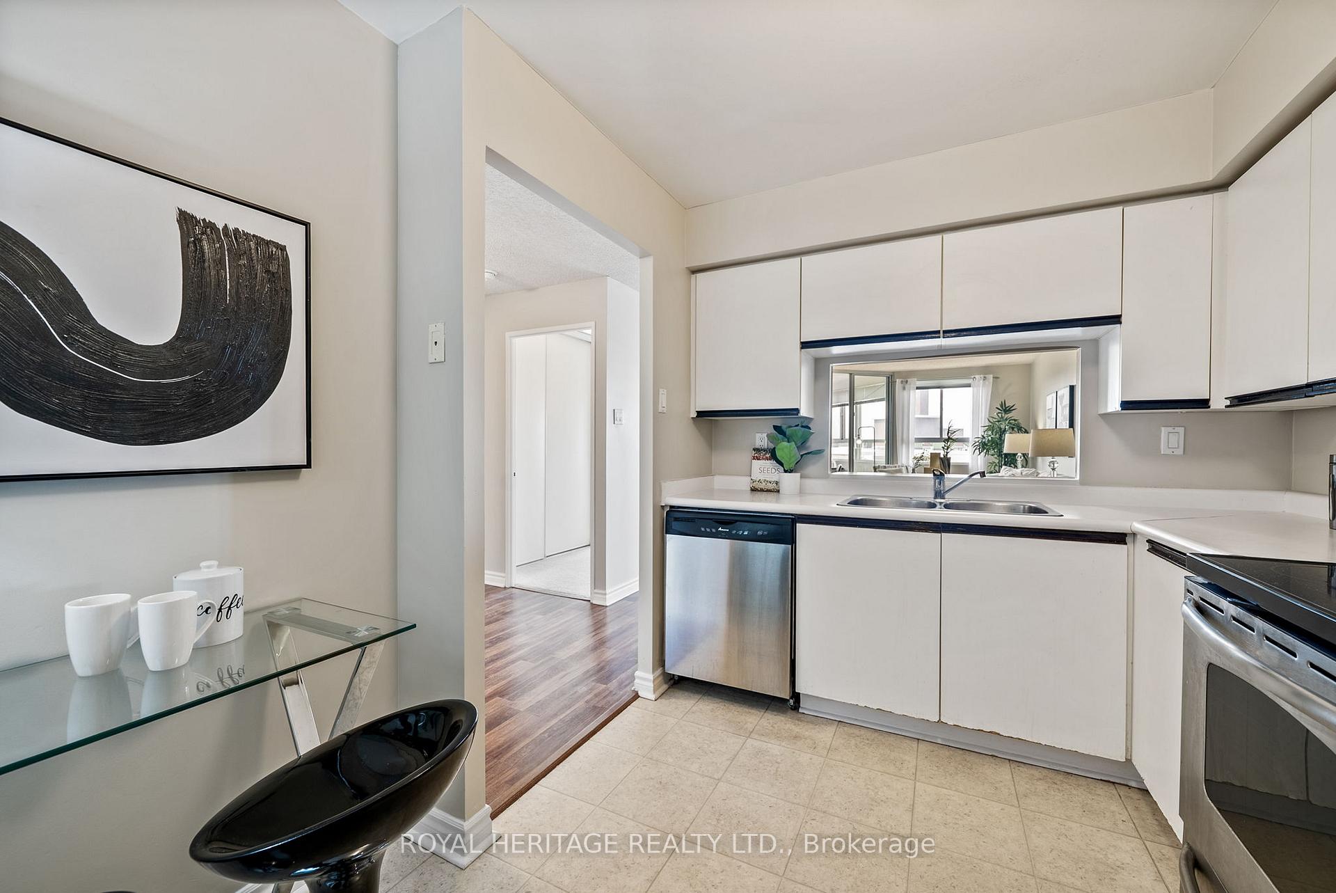 Photo 10 of Unit 1203, 4 Park Vista Crescent, Toronto, O'Connor-Parkview — HOMEH