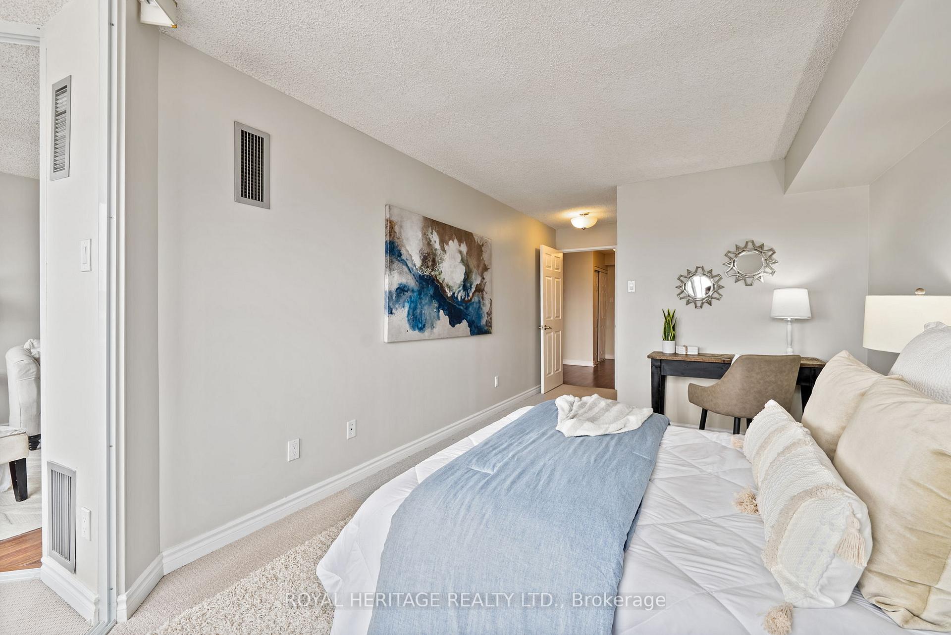 Photo 15 of Unit 1203, 4 Park Vista Crescent, Toronto, O'Connor-Parkview — HOMEH