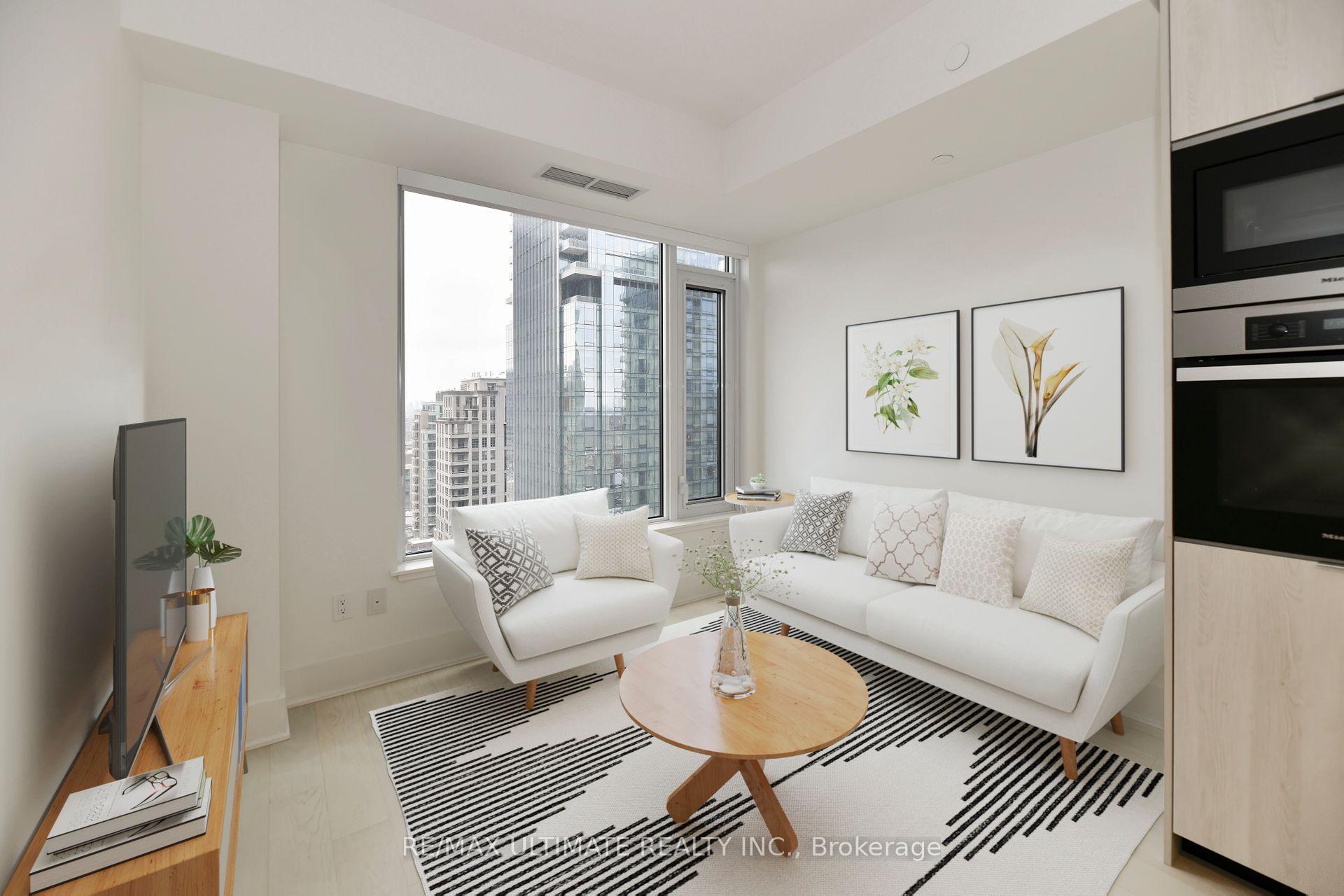 Front of Unit 1902, 11 Yorkville Avenue