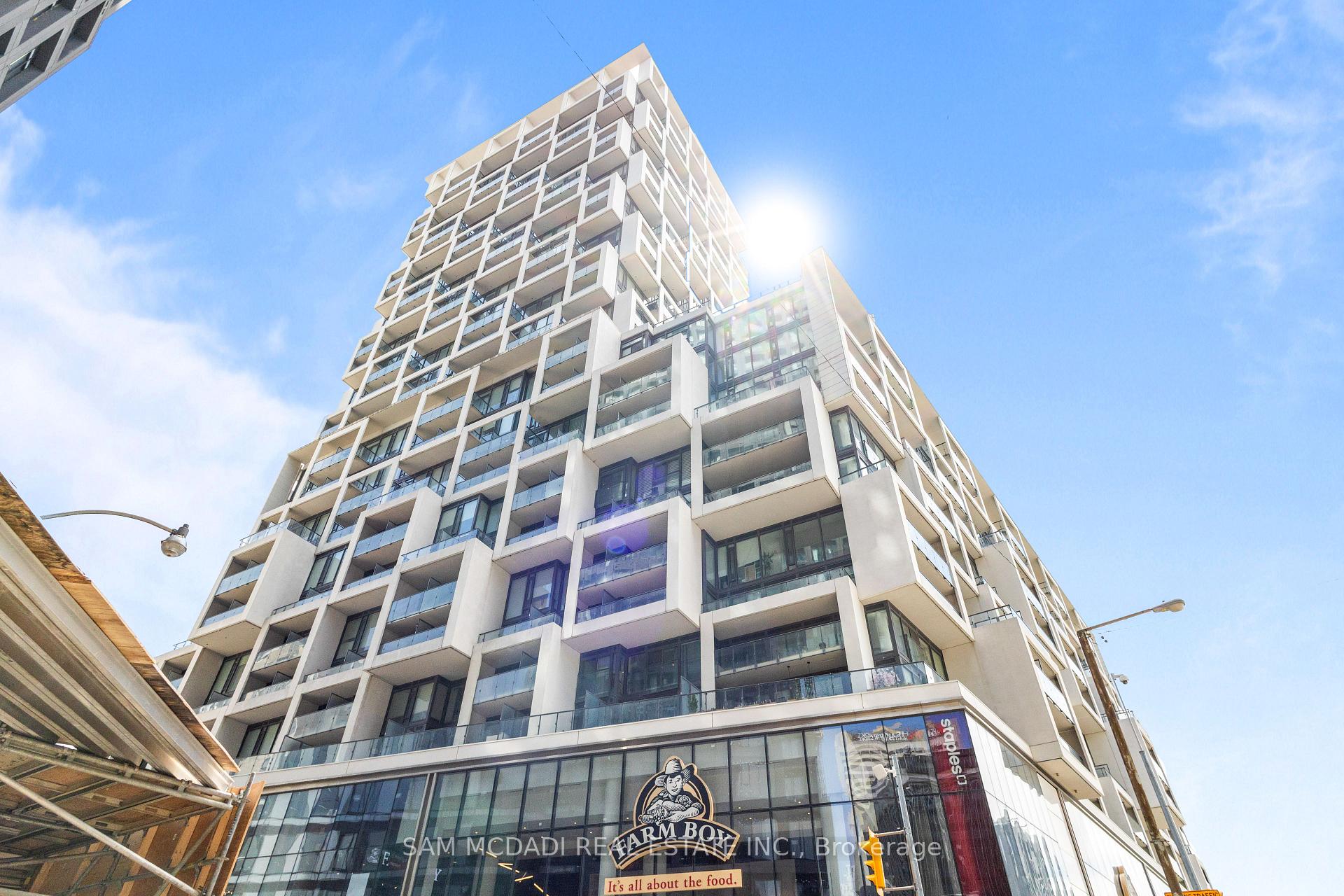 Front of Unit 802, 5 Soudan Avenue