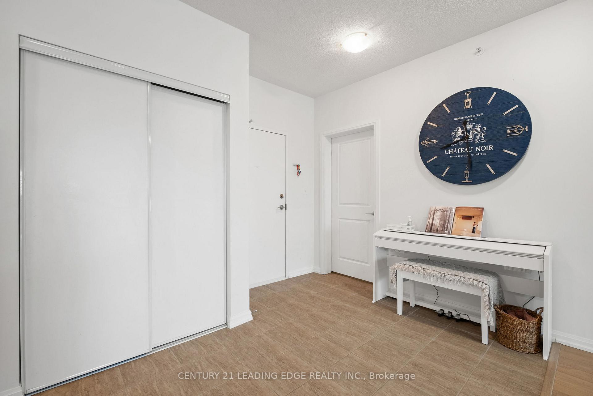Front of Unit 410, 302 Essa Road