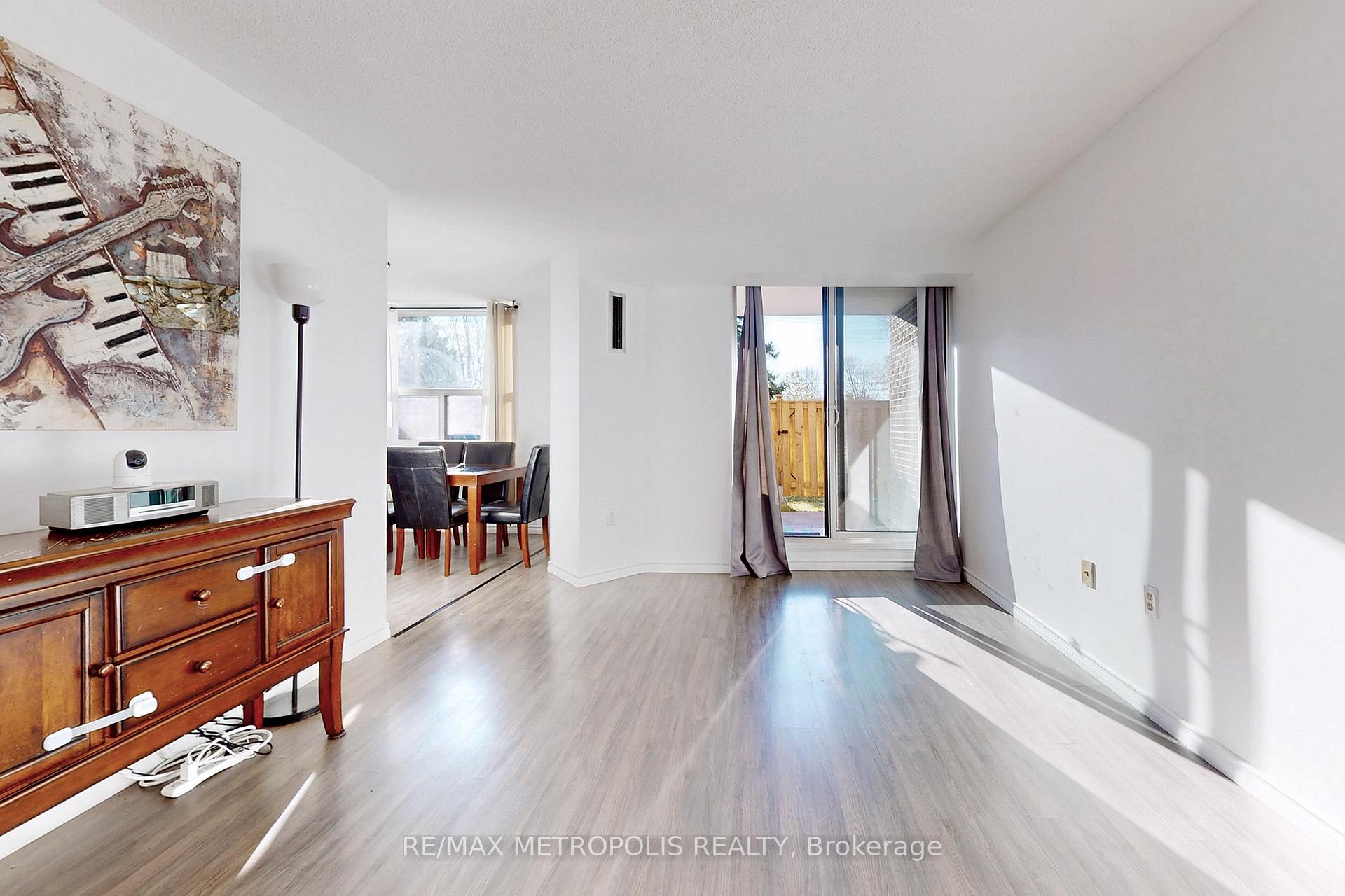 Photo 2 of Unit 106, 4060 Lawrence Avenue E, Scarborough, West Hill — HOMEH