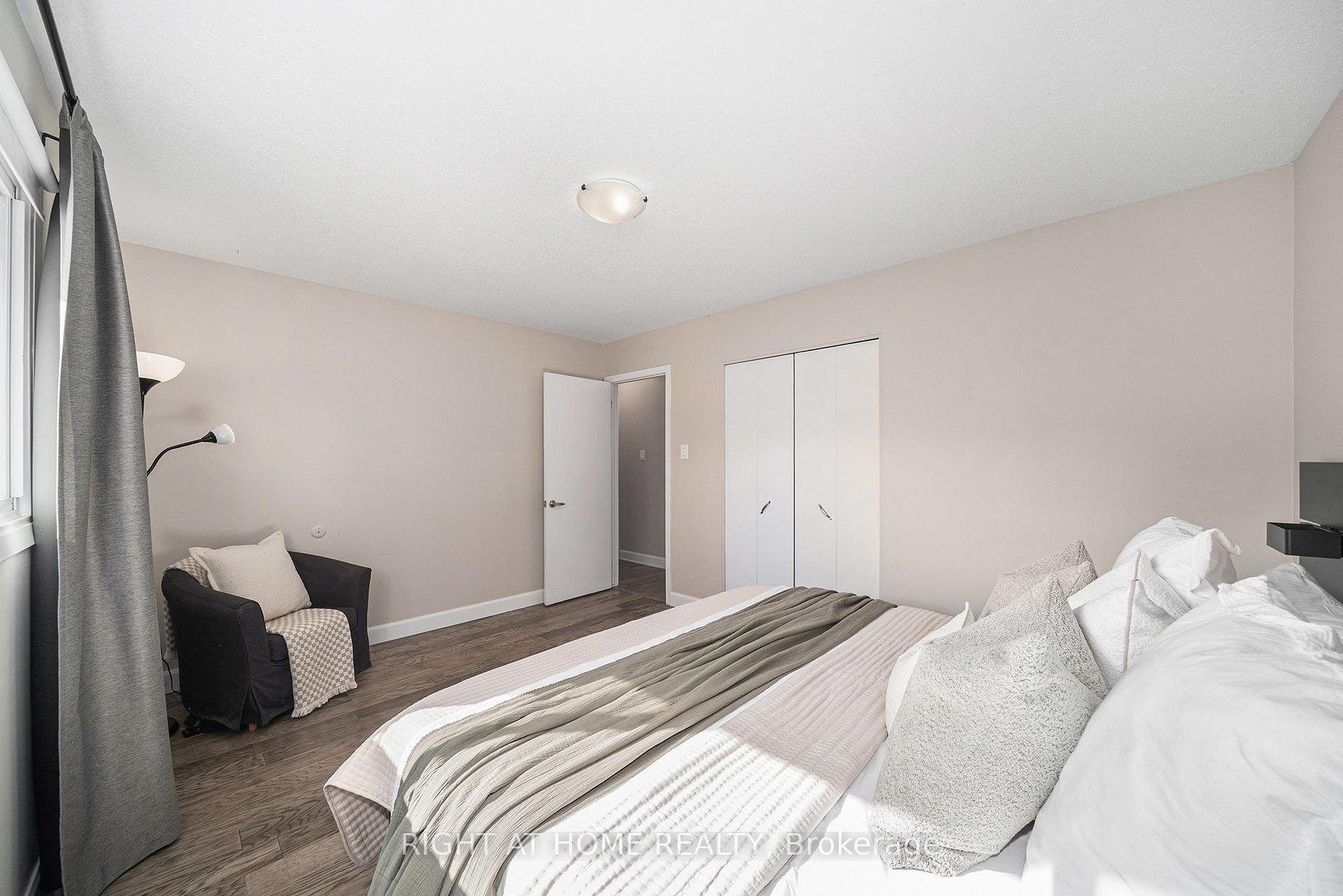 Photo 20 of 51 Keewatin Crescent, Ottawa, Borden Farm/Stewart Farm/Carleton Heights/Parkwood Hills — HOMEH