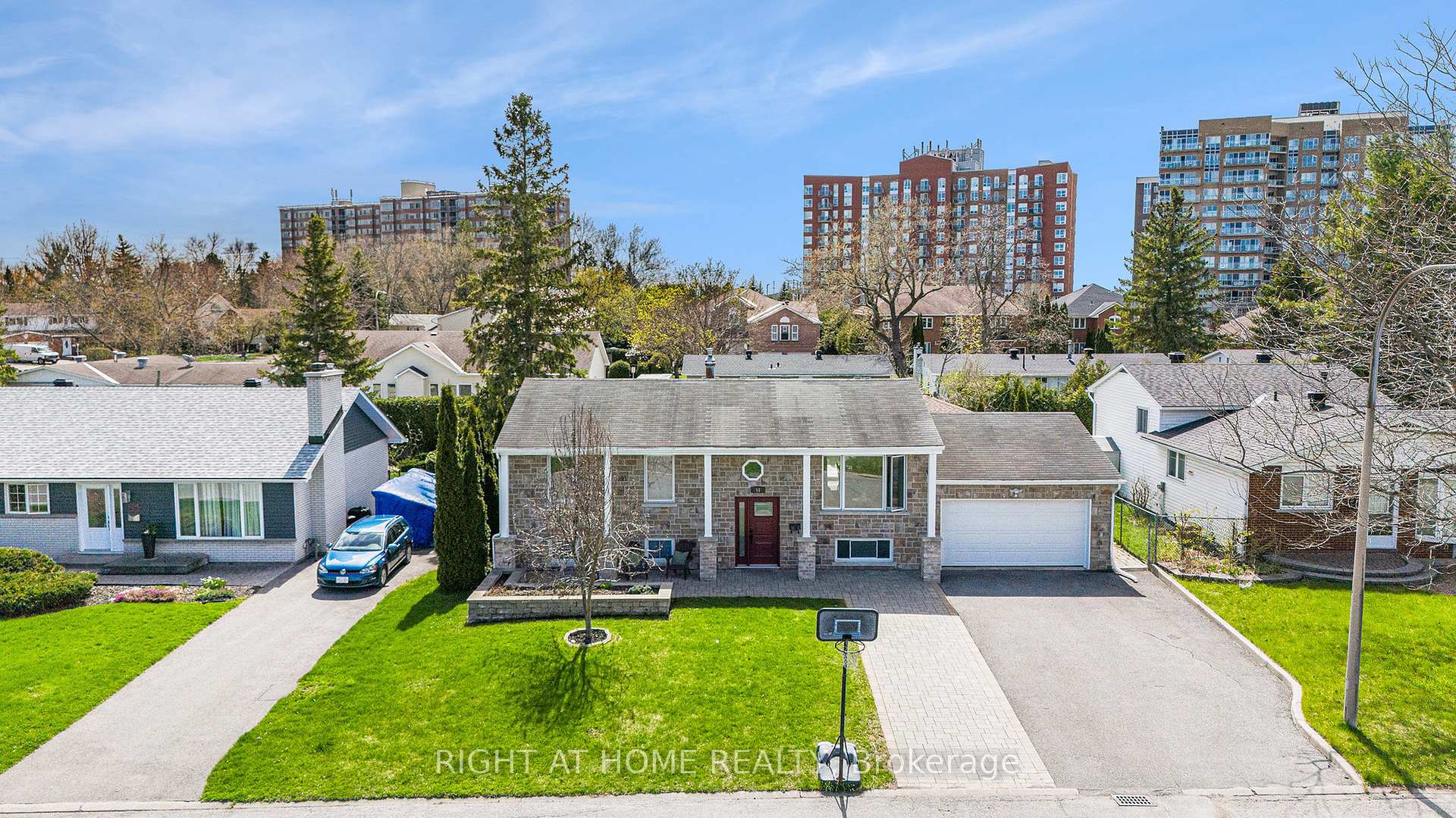 Photo 44 of 51 Keewatin Crescent, Ottawa, Borden Farm/Stewart Farm/Carleton Heights/Parkwood Hills — HOMEH