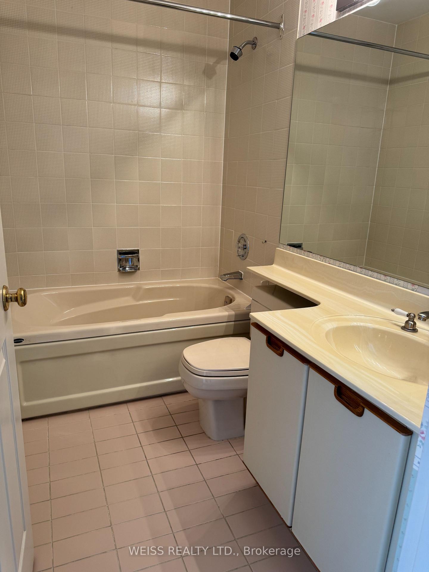 Photo 8 of Unit PH11, 55 Austin Drive, Markham, Markville — HOMEH
