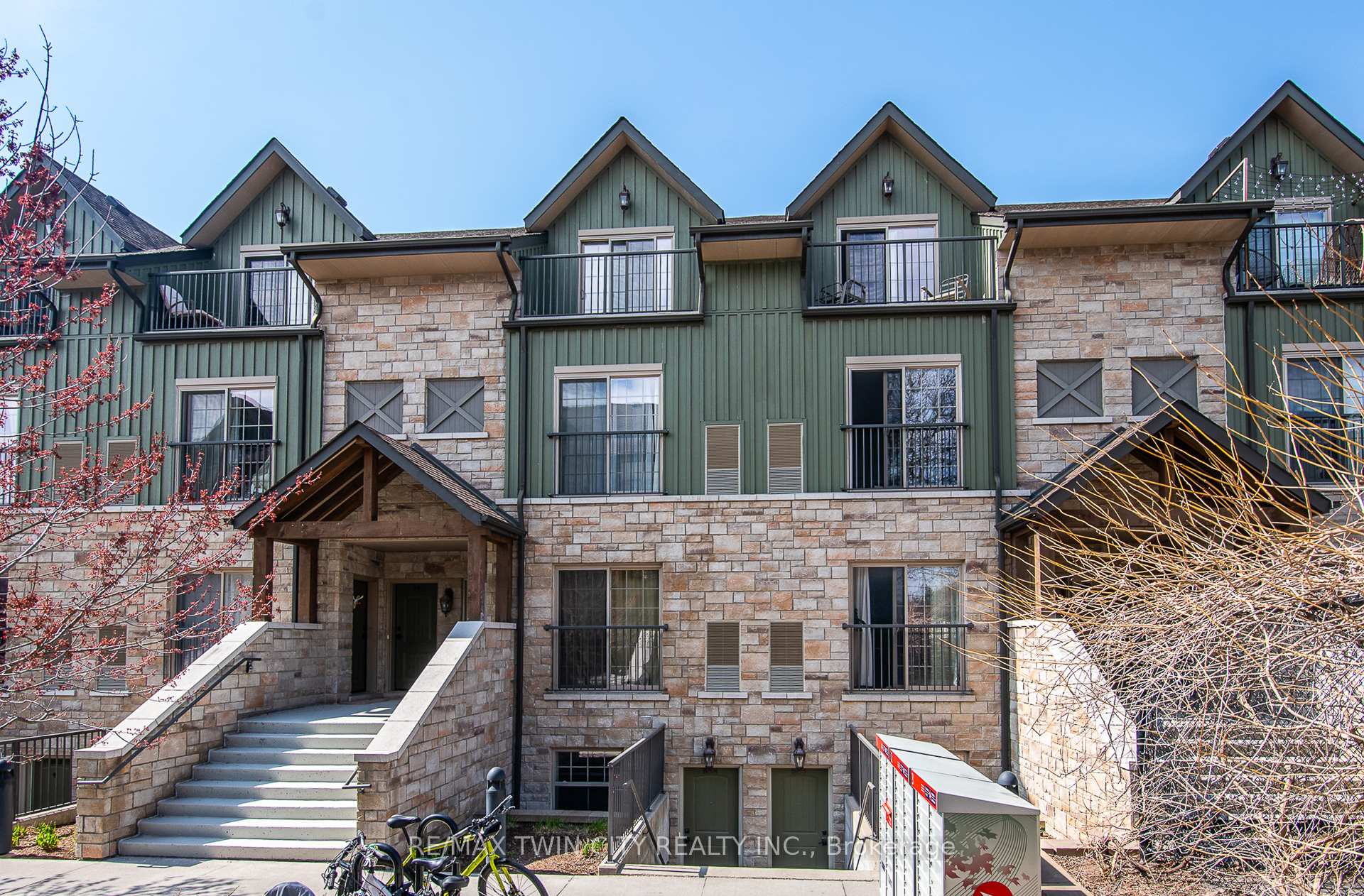 Photo 4 of Unit #B104, 112 Union Street E, Waterloo, Uptown Waterloo — HOMEH