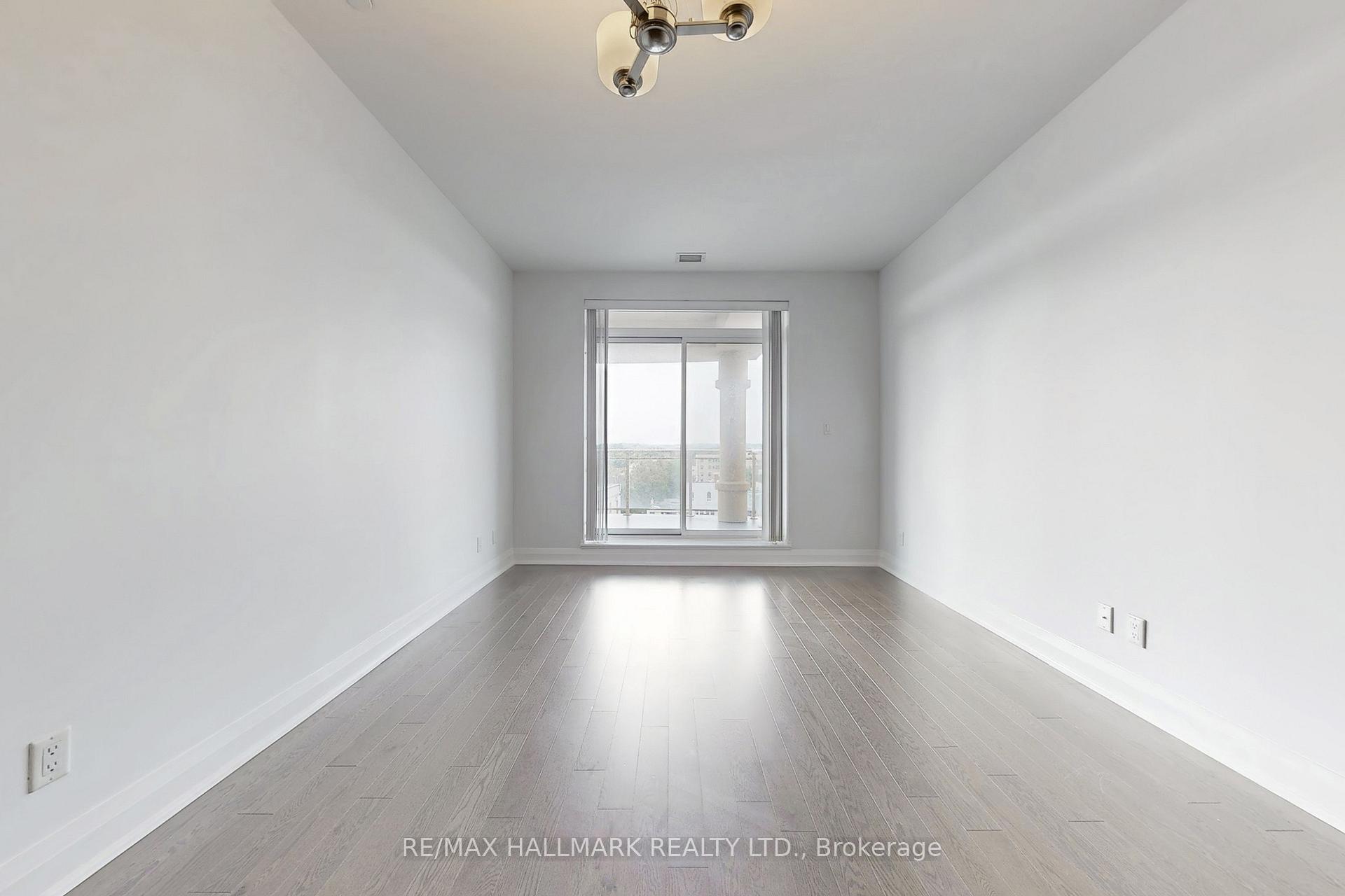 Photo 12 of Unit 607, 15277 Yonge Street, Aurora, Aurora Village — HOMEH
