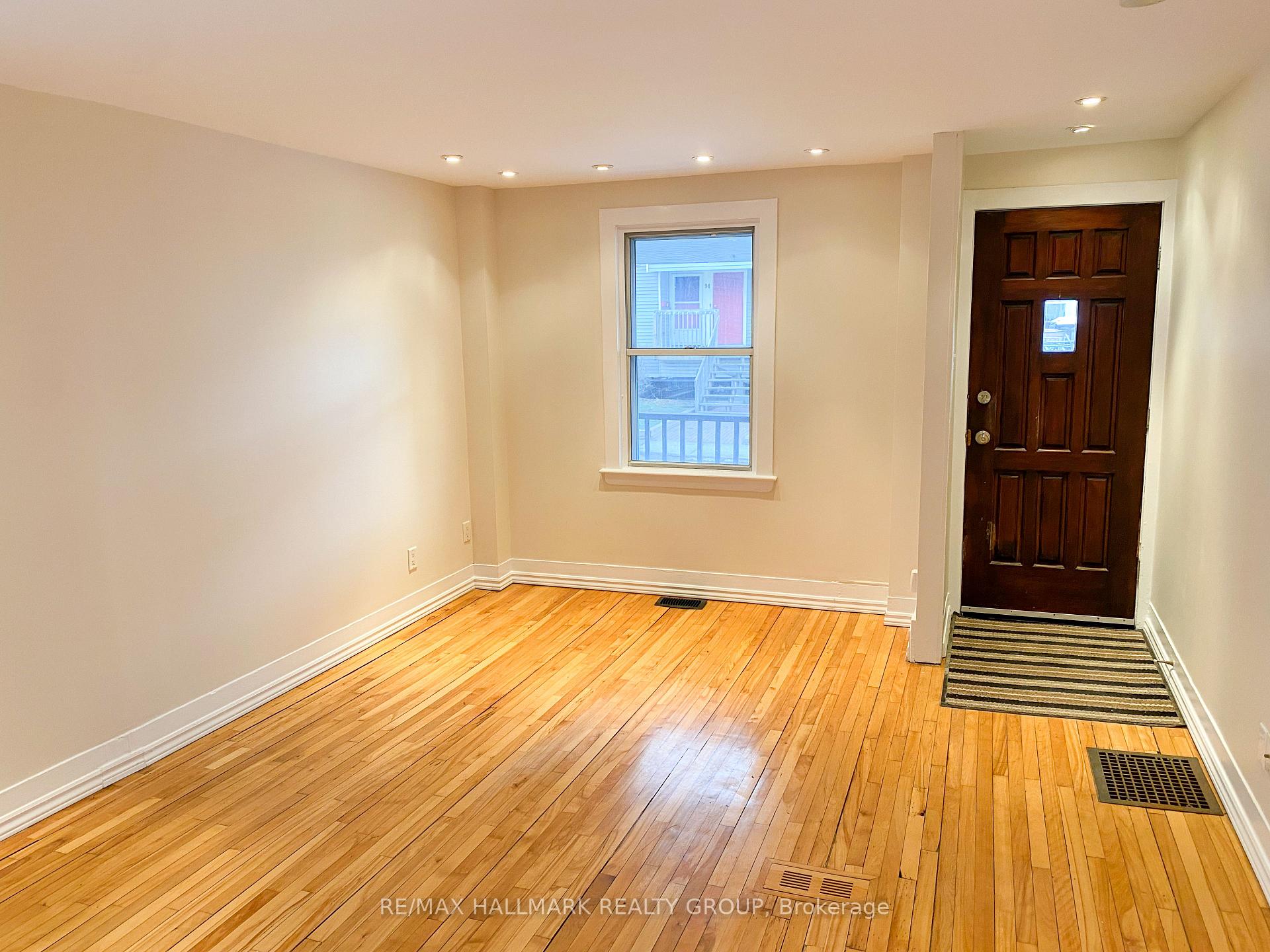 Photo 3 of 93 Adeline Street, Ottawa, West Centre Town — HOMEH