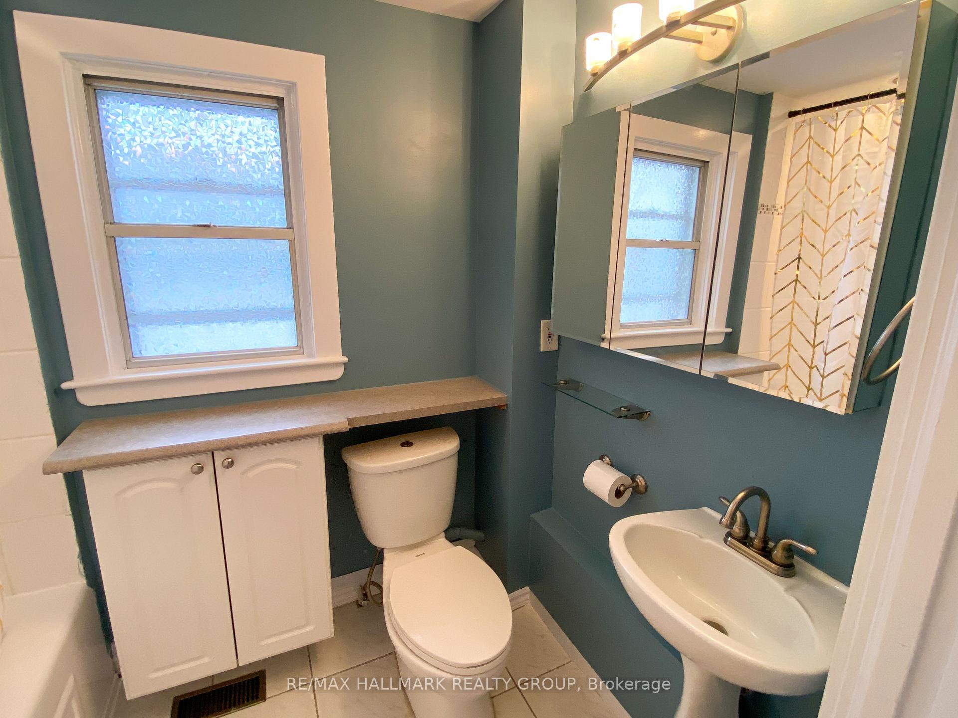Photo 19 of 93 Adeline Street, Ottawa, West Centre Town — HOMEH