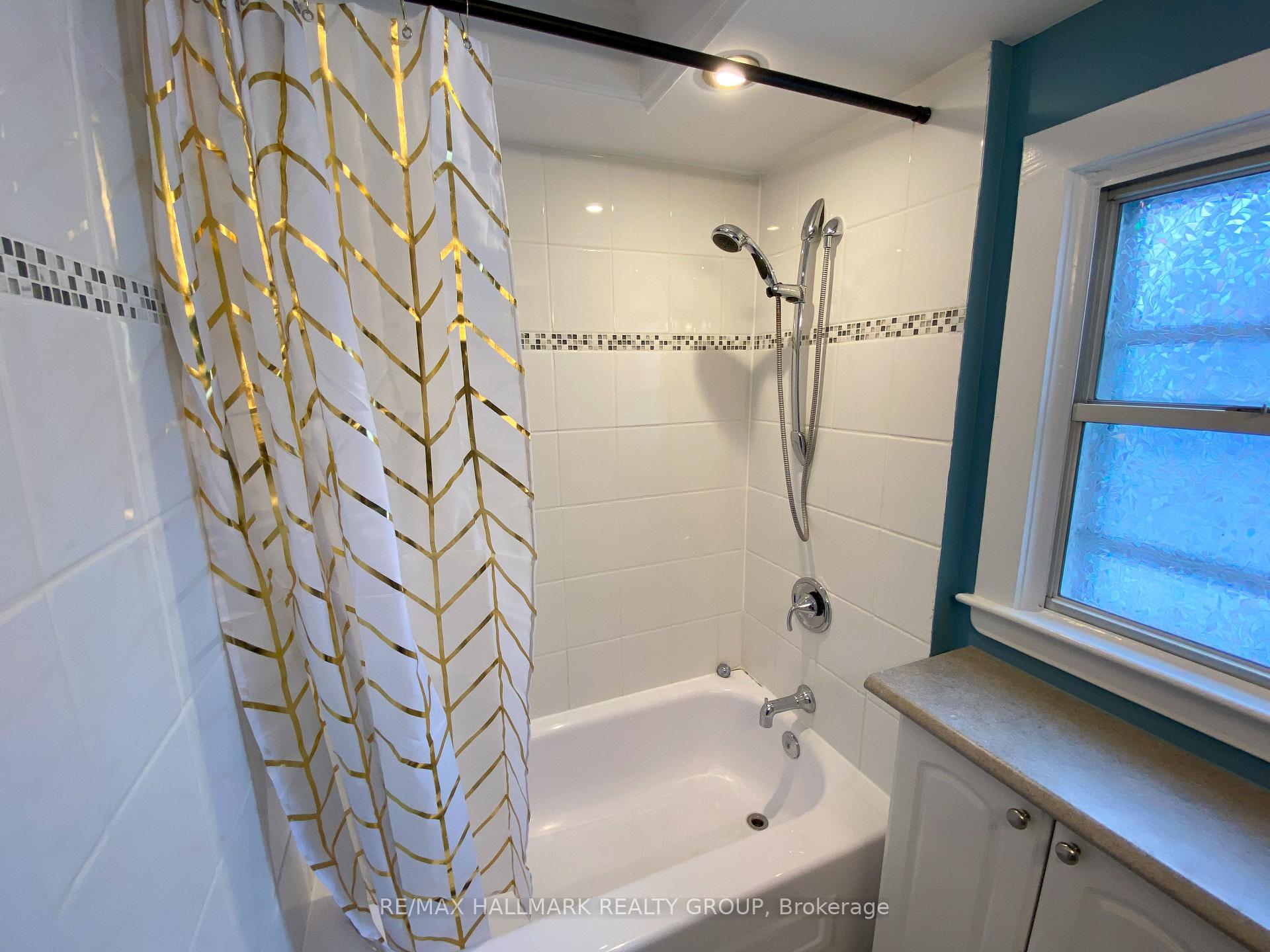 Photo 14 of 93 Adeline Street, Ottawa, West Centre Town — HOMEH