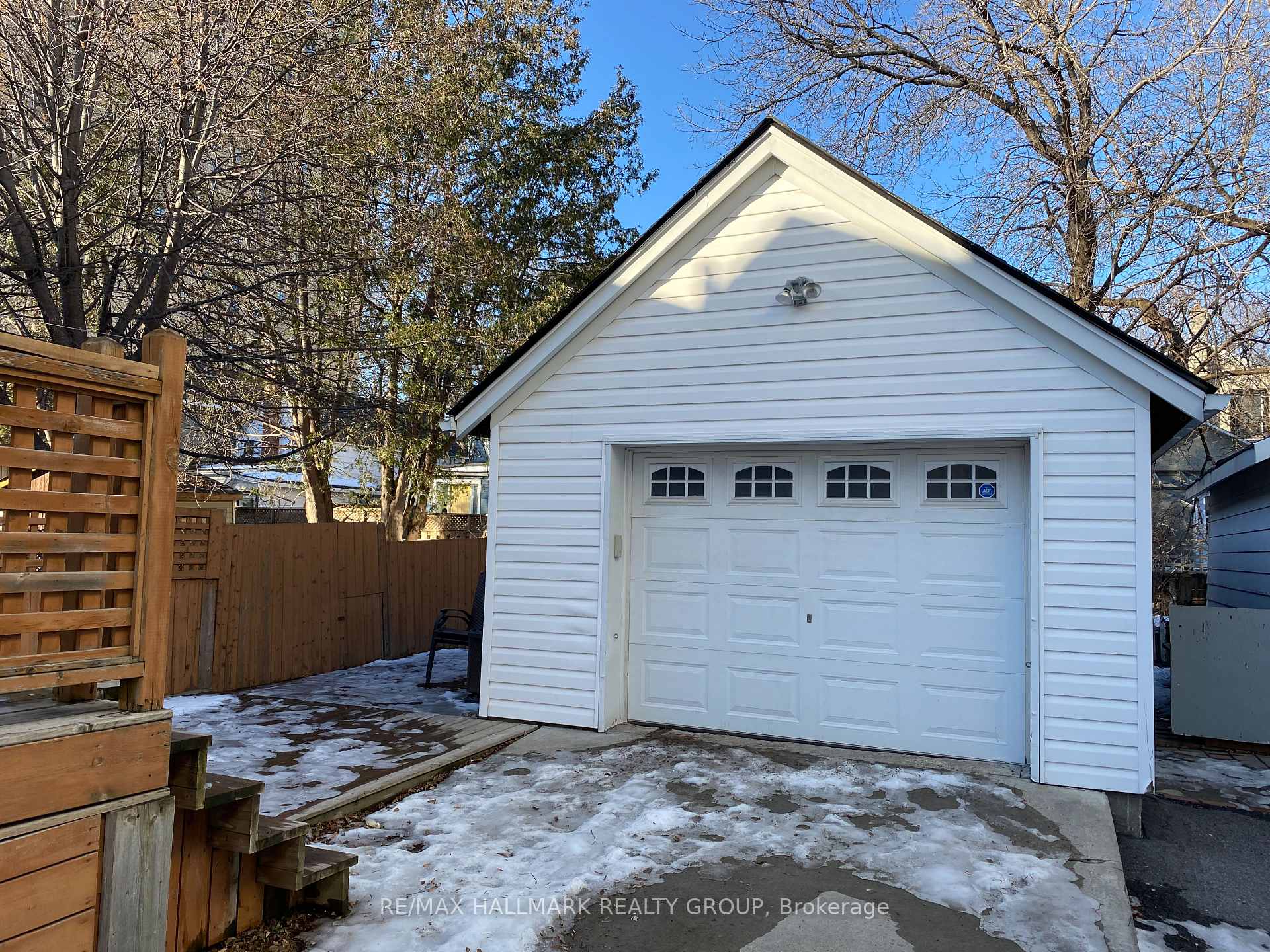 Photo 20 of 93 Adeline Street, Ottawa, West Centre Town — HOMEH