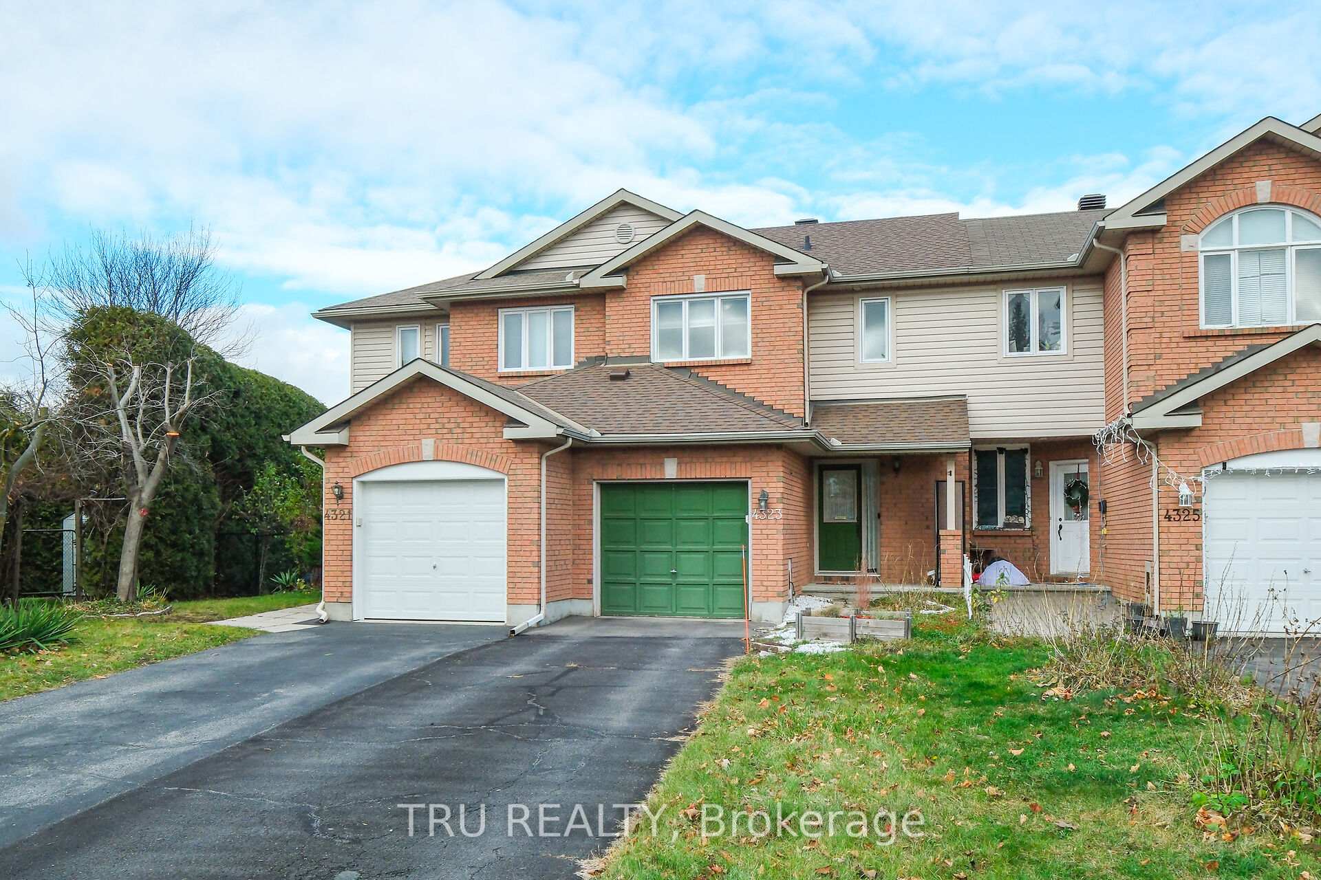 Photo 1 of 4323 Sunwood Crescent, Ottawa, Carson Grove — HOMEH