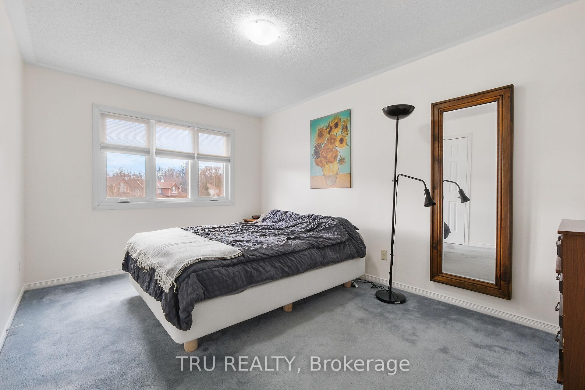 Photo 18 of 4323 Sunwood Crescent, Ottawa, Carson Grove — HOMEH