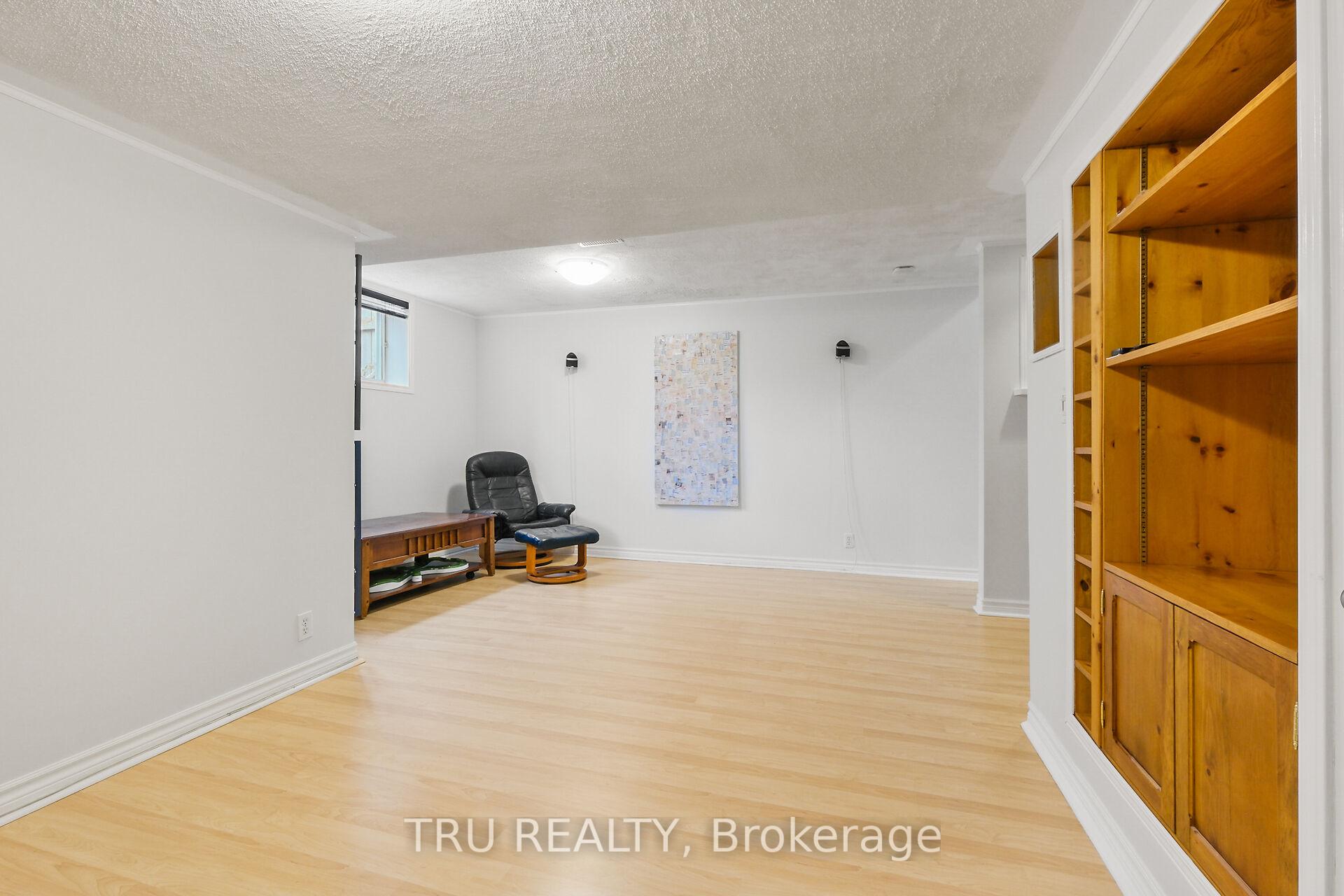 Photo 23 of 4323 Sunwood Crescent, Ottawa, Carson Grove — HOMEH