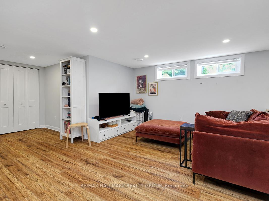 Photo 27 of 2447 Magnus Avenue, Ottawa, Hawthorne Meadows — HOMEH