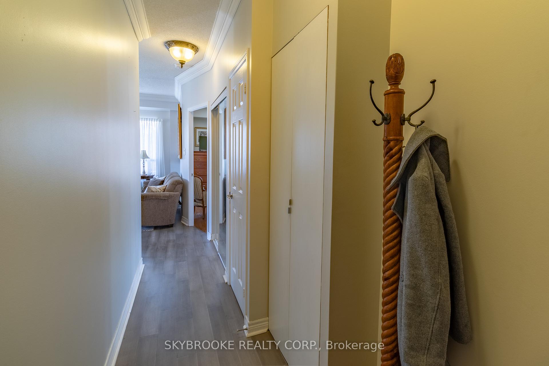 Photo 2 of Unit 302, 245 Pine Grove Road, Vaughan, East Woodbridge — HOMEH