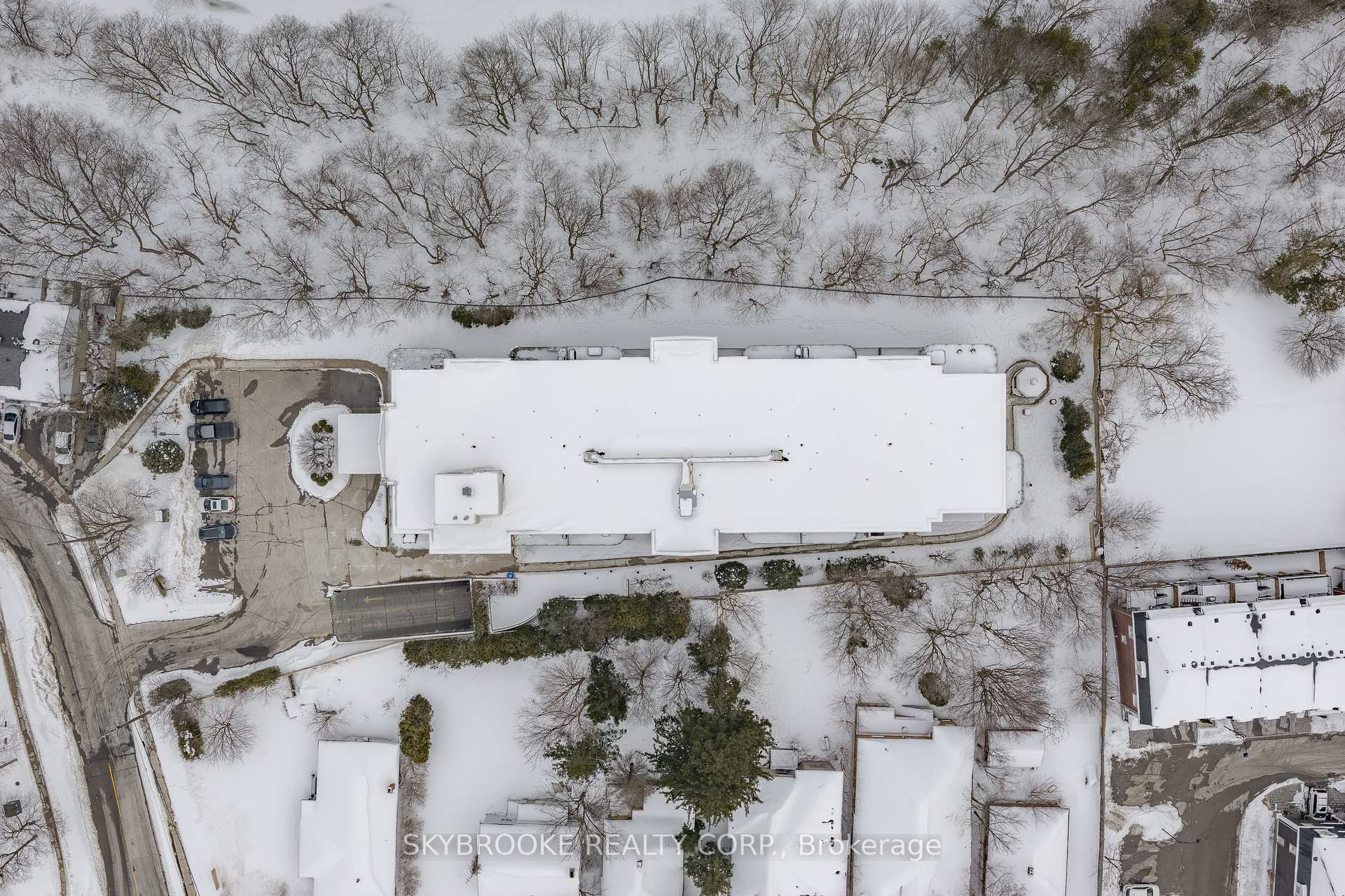 Photo 14 of Unit 302, 245 Pine Grove Road, Vaughan, East Woodbridge — HOMEH