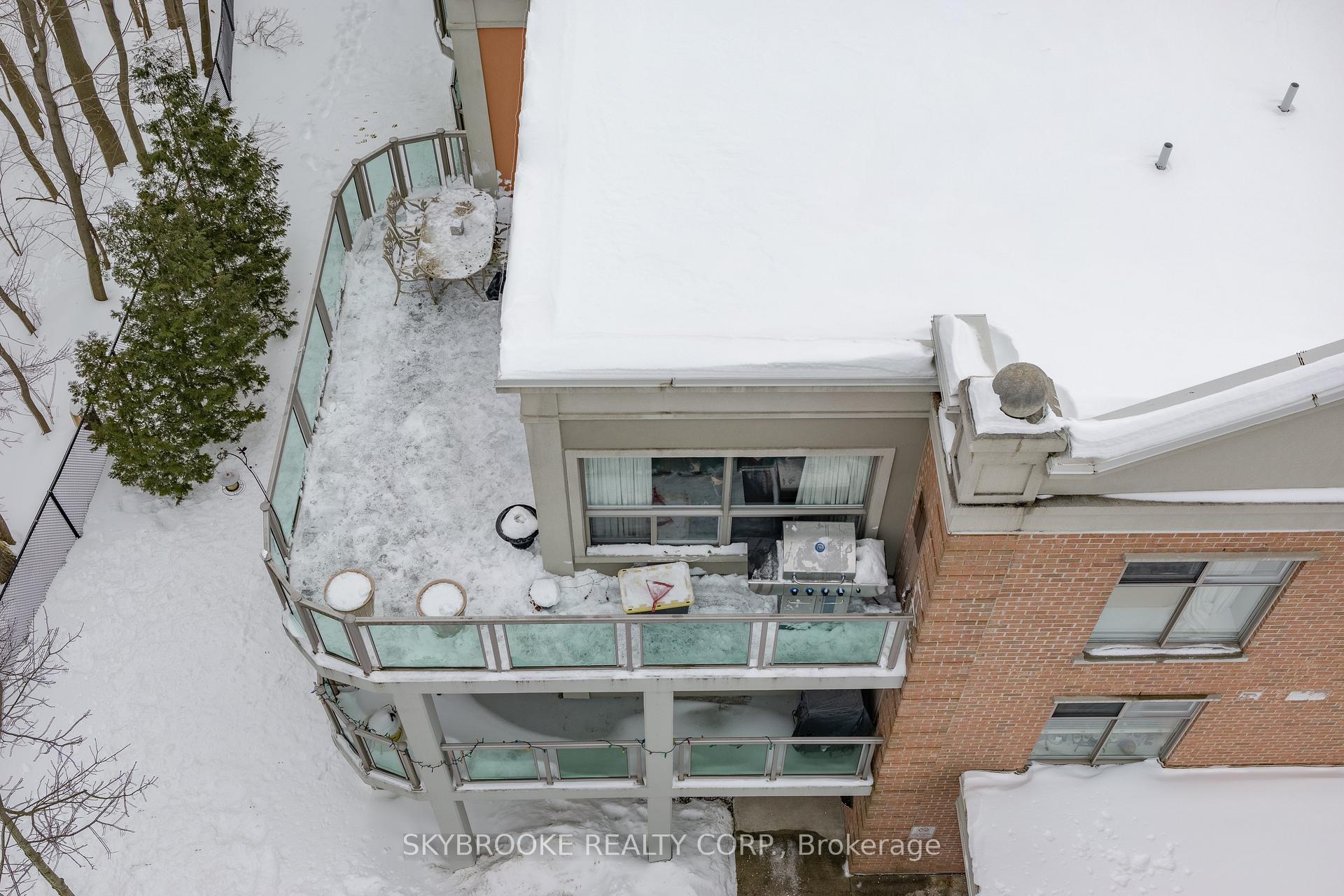 Photo 18 of Unit 302, 245 Pine Grove Road, Vaughan, East Woodbridge — HOMEH