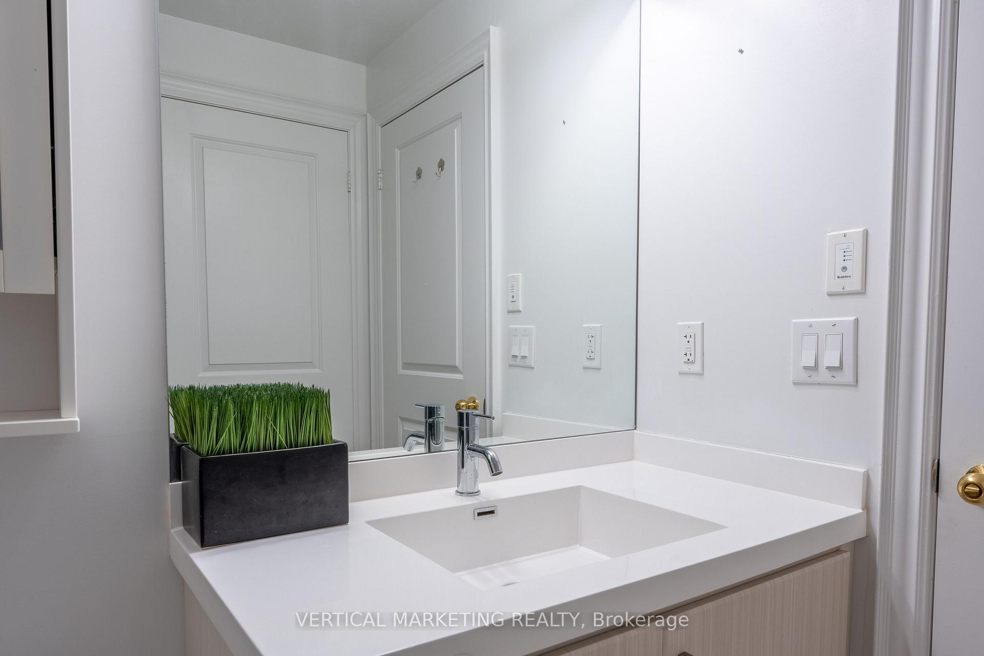Photo 21 of Unit 520, 33 Clegg Road, Markham, Unionville — HOMEH