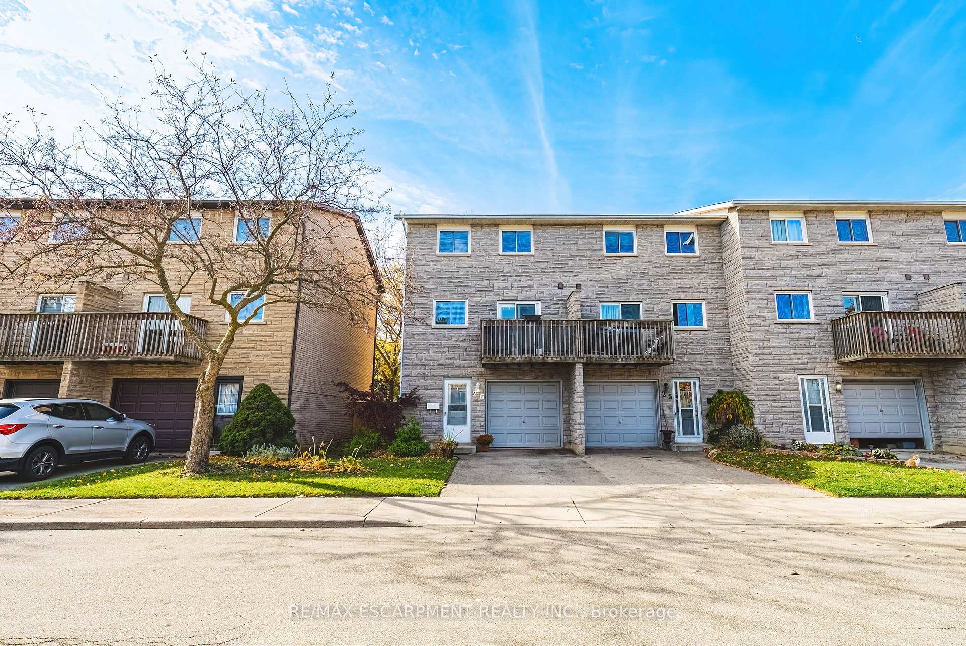 Photo 1 of Unit 26, 1155 Paramount Drive, Hamilton, Stoney Creek Mountain — HOMEH