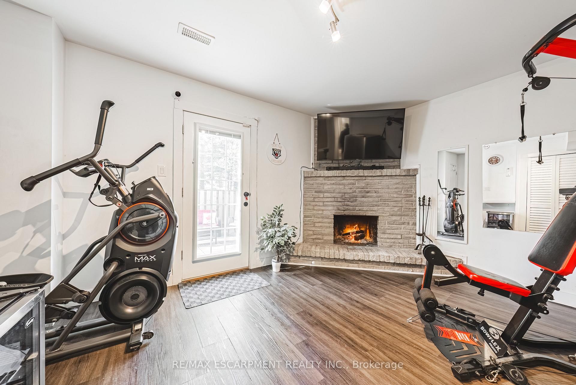 Photo 30 of Unit 26, 1155 Paramount Drive, Hamilton, Stoney Creek Mountain — HOMEH