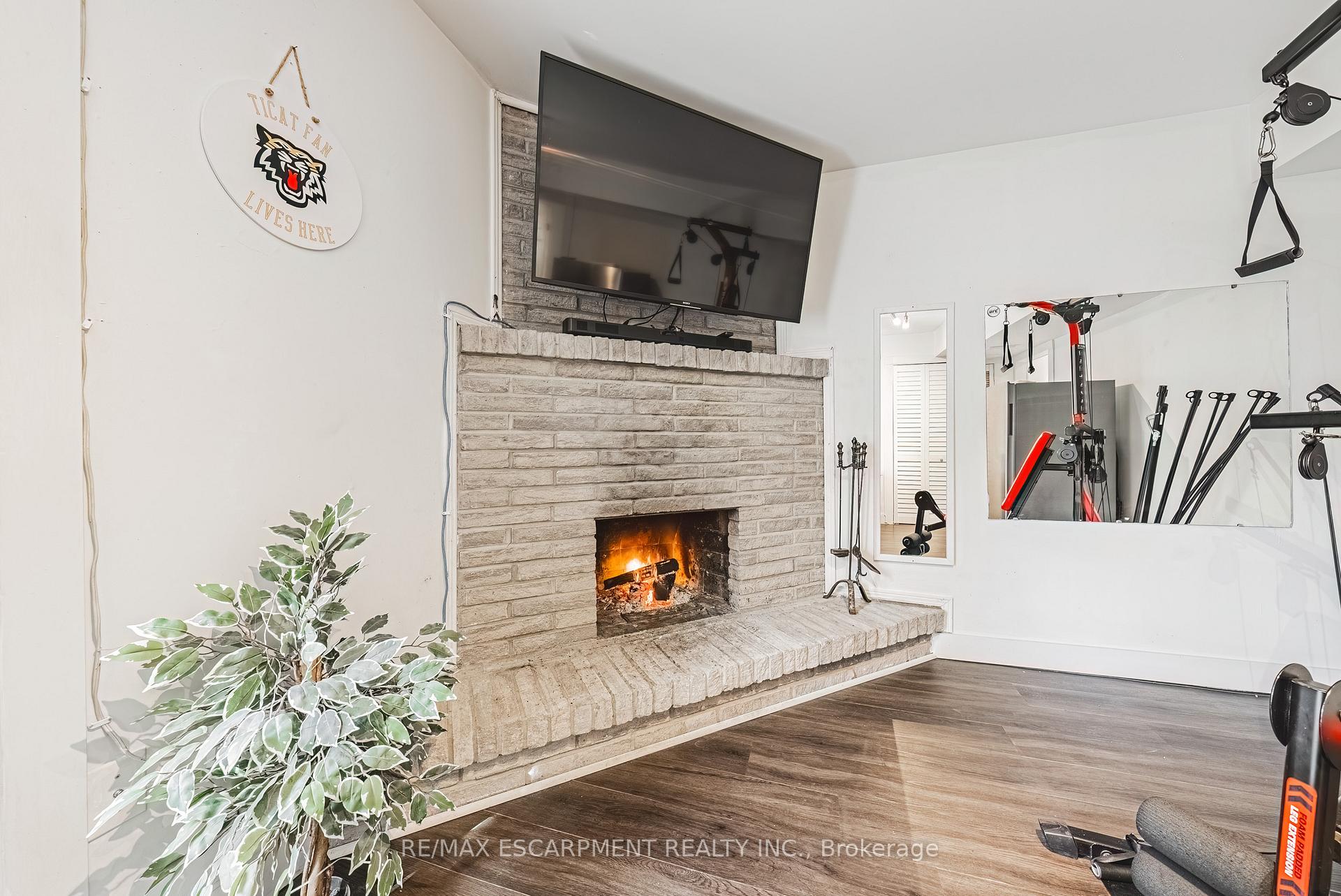 Photo 31 of Unit 26, 1155 Paramount Drive, Hamilton, Stoney Creek Mountain — HOMEH