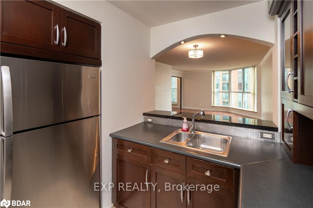 Photo 10 of Unit 609, 140 Dunlop Street E, Barrie, City Centre — HOMEH
