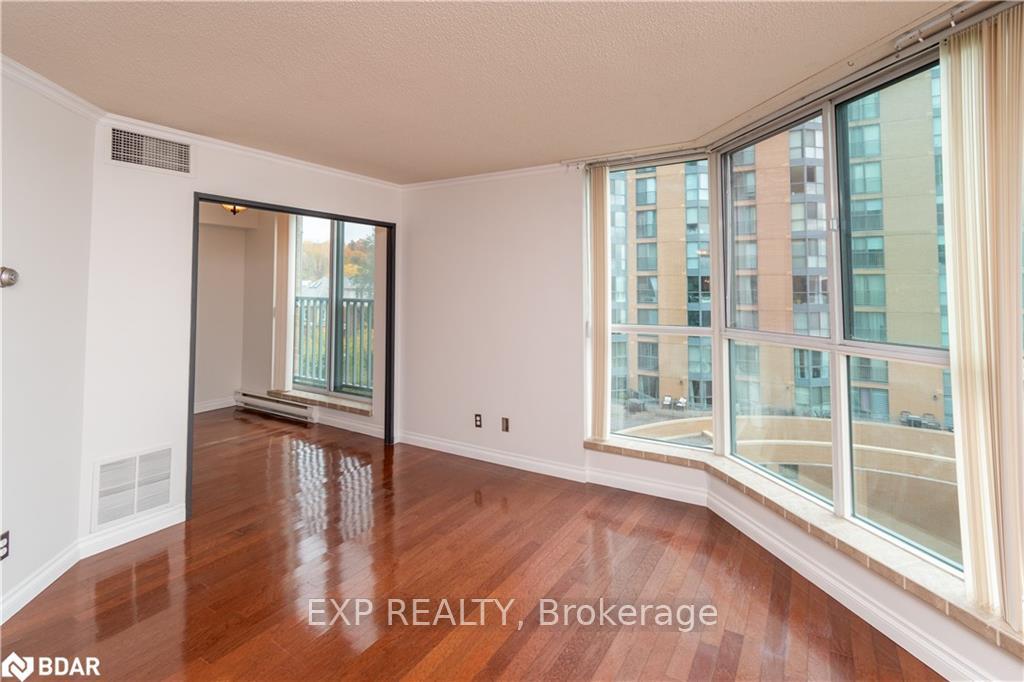 Photo 12 of Unit 609, 140 Dunlop Street E, Barrie, City Centre — HOMEH
