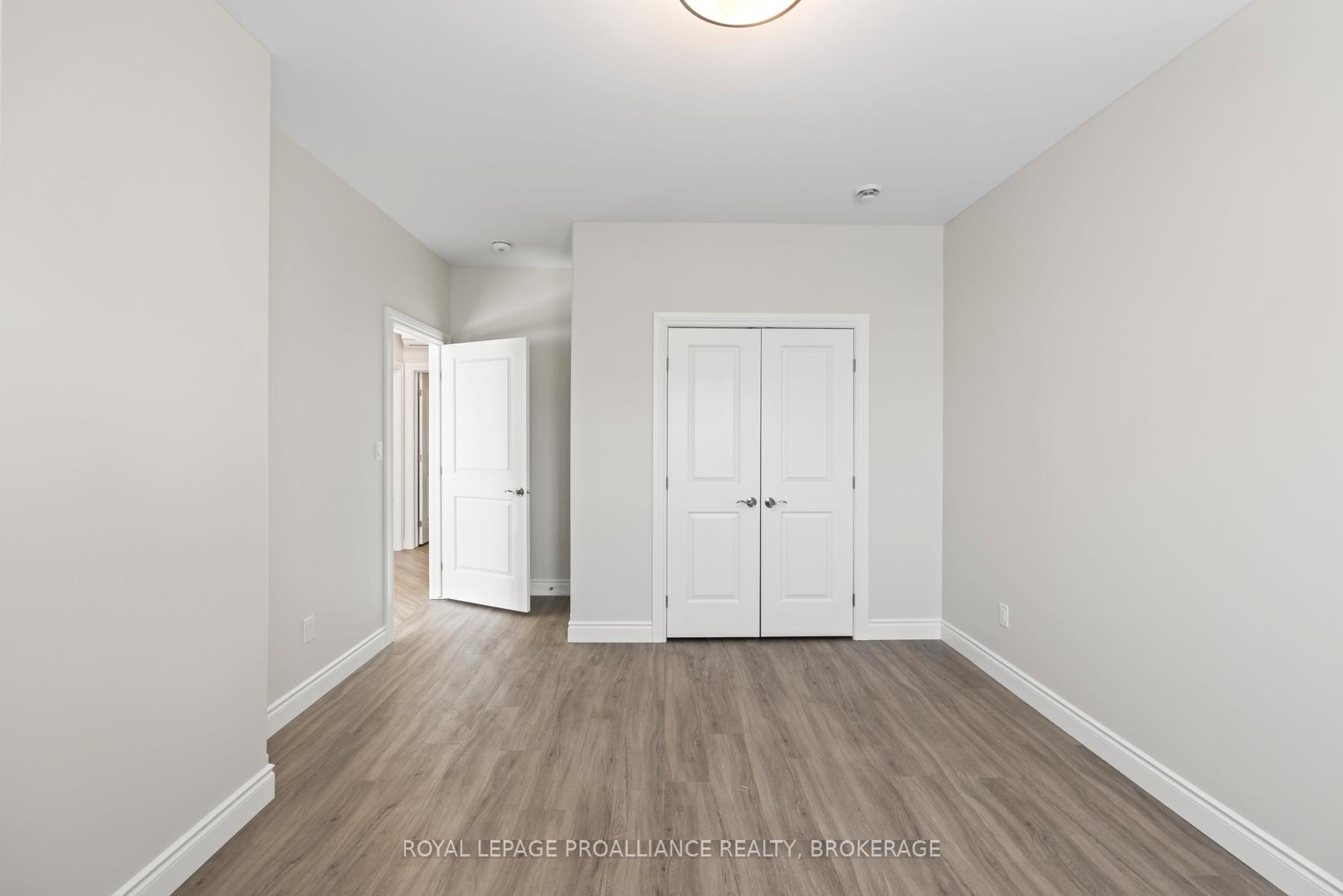 Photo 21 of 49 Lowry Place, Loyalist, Amherstview — HOMEH