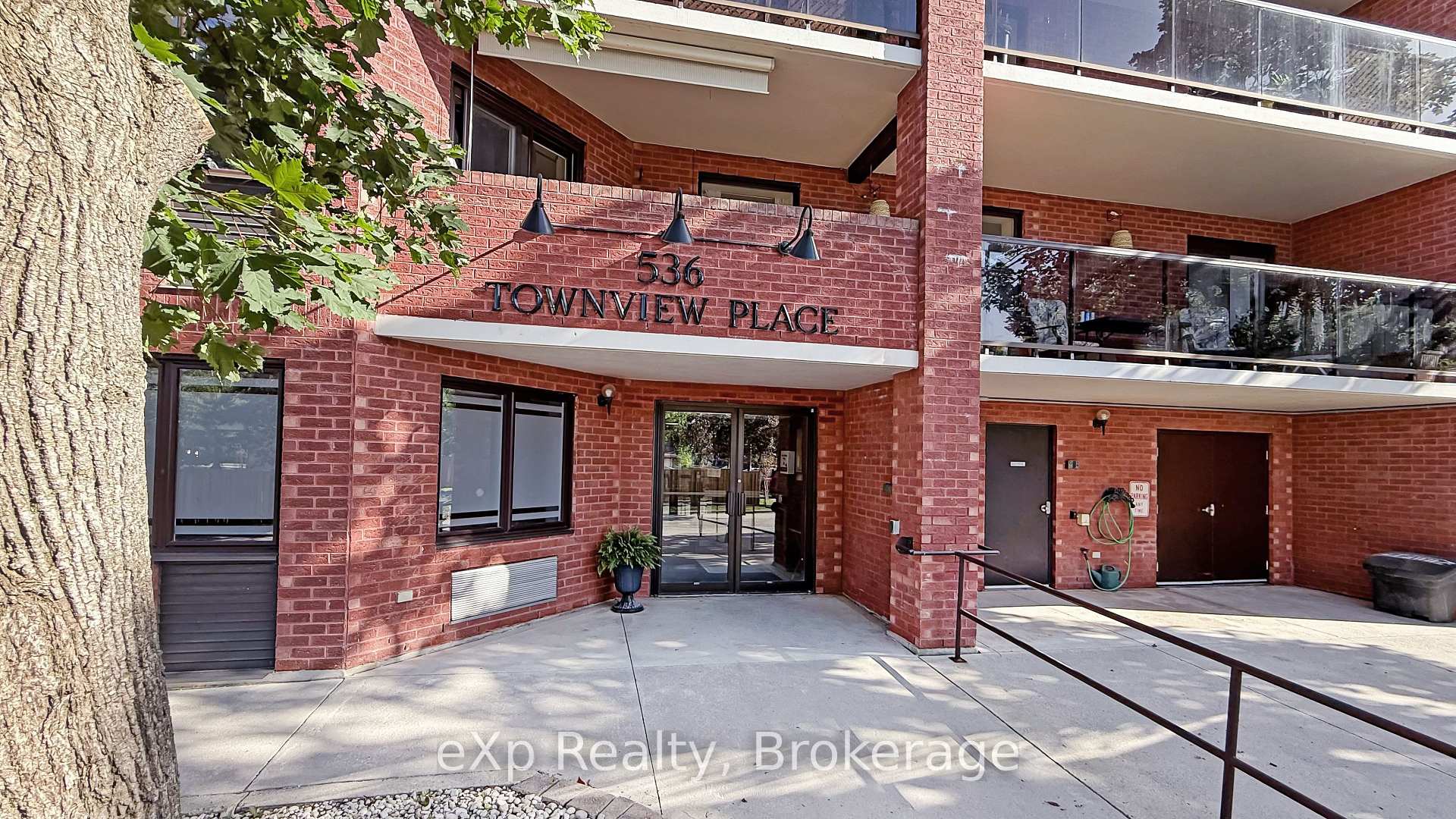 Front of Unit 402, 536 11th Avenue