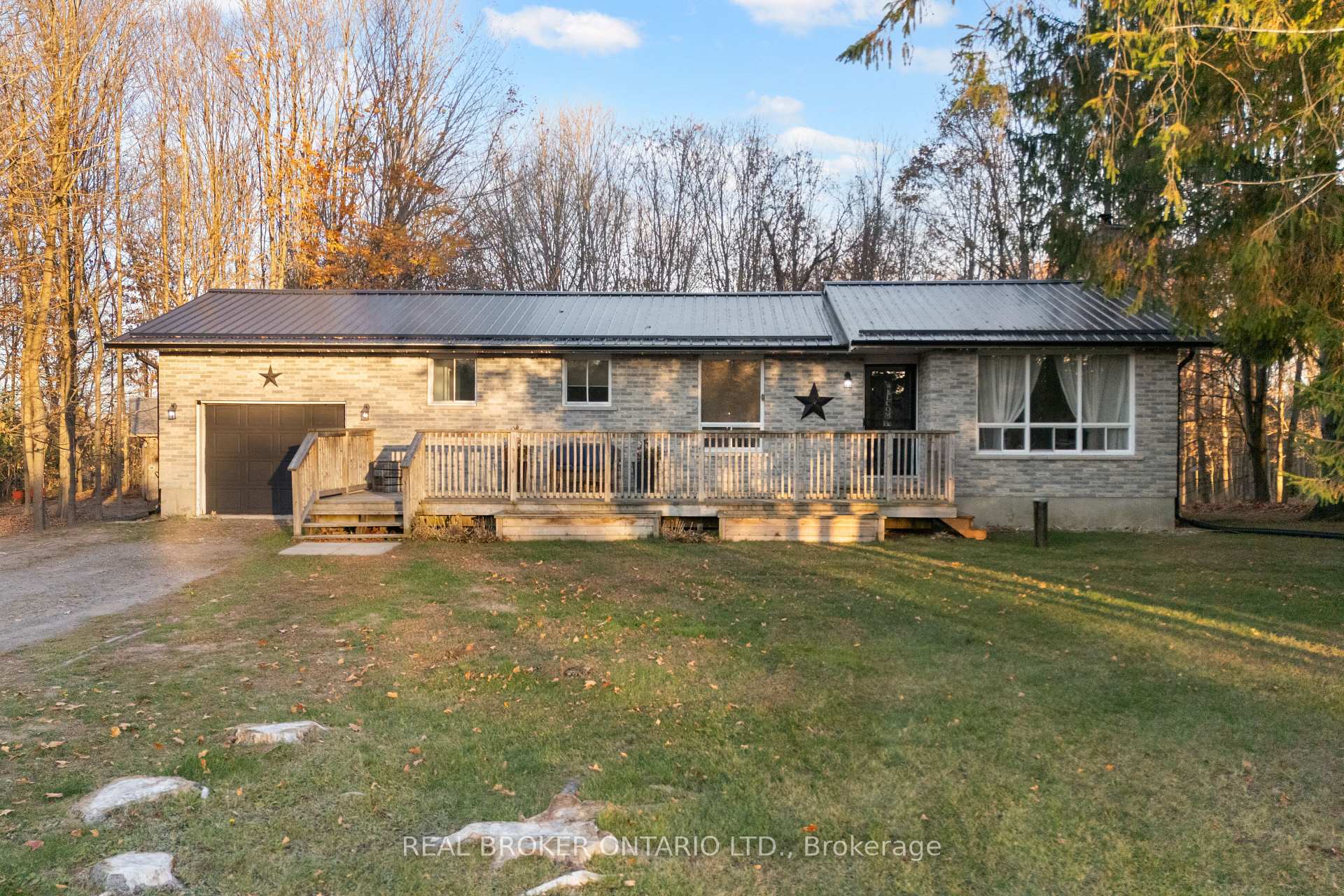 Photo 2 of 9061 County 44 Road, Edwardsburgh/Cardinal, Edwardsburgh/Cardinal Twp — HOMEH