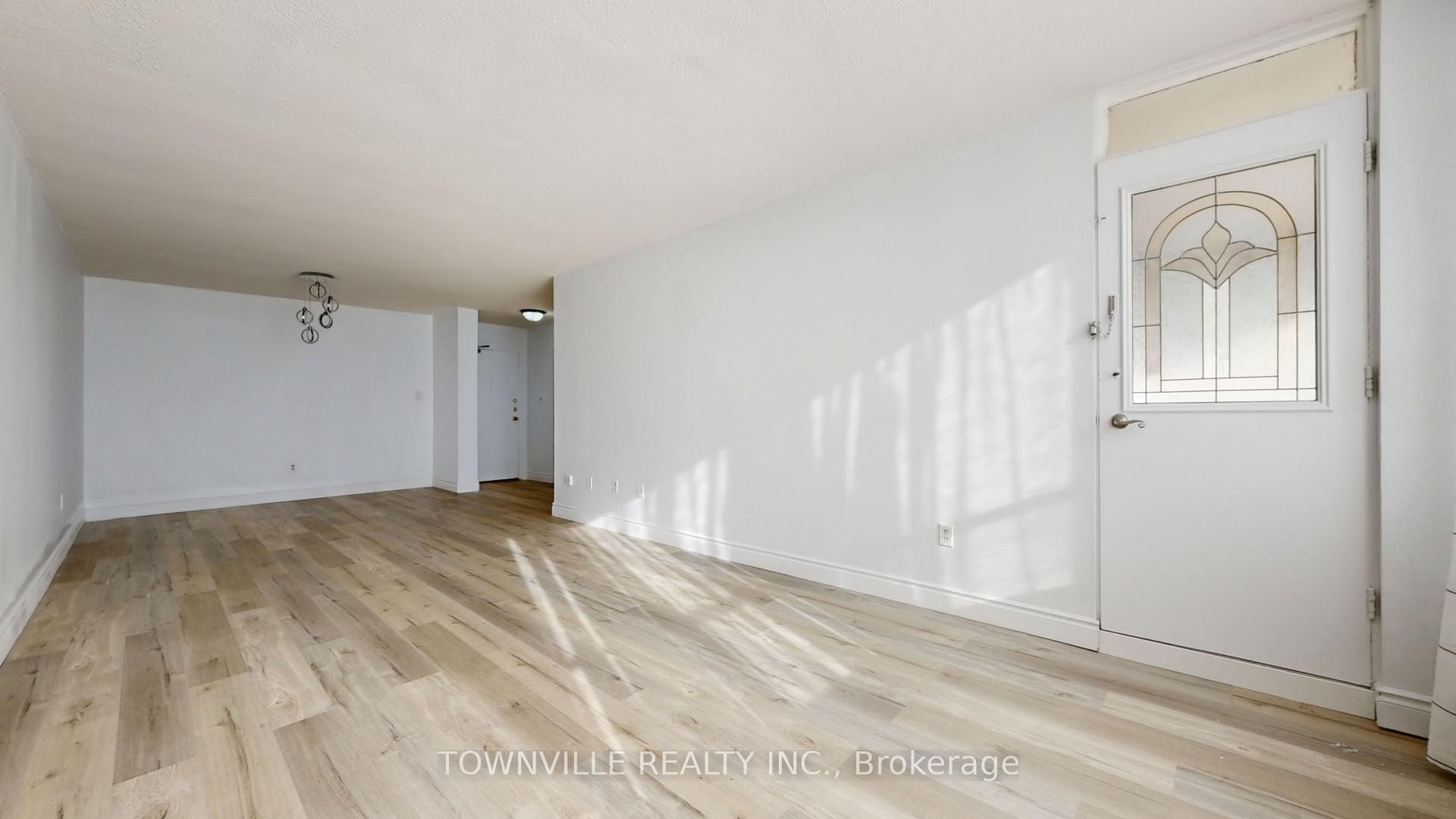 Photo 10 of Unit 2107, 340 Dixon Road, Etobicoke, Kingsview Village-The Westway — HOMEH
